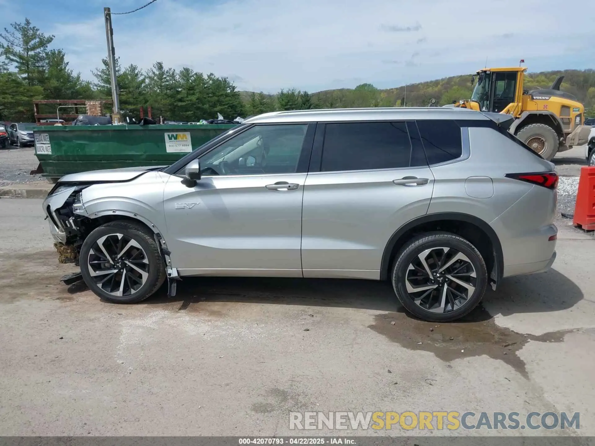 15 Photograph of a damaged car JA4T5VA90PZ029815 MITSUBISHI OUTLANDER PHEV 2023