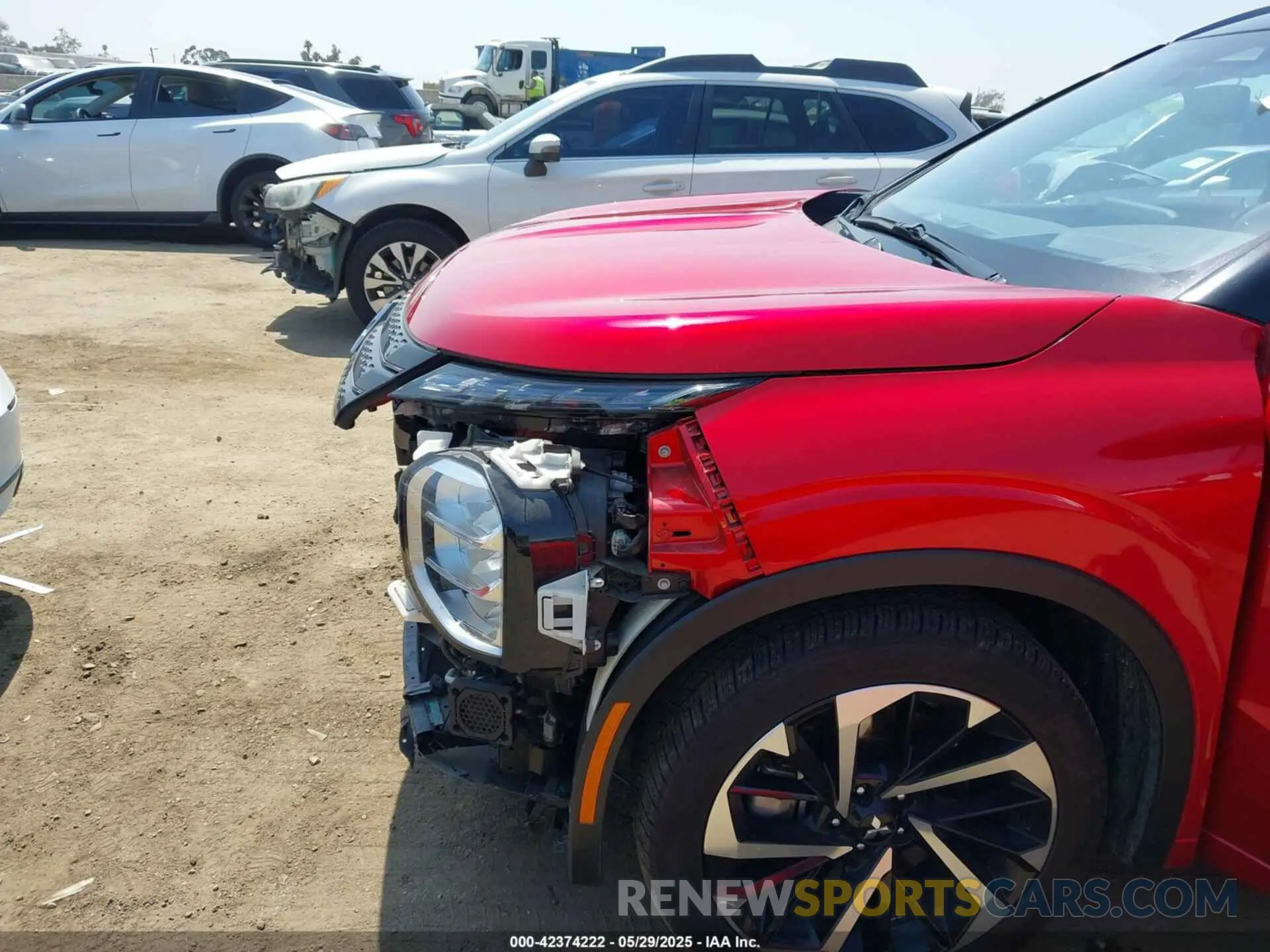 6 Photograph of a damaged car JA4T5VA94PZ062610 MITSUBISHI OUTLANDER PHEV 2023