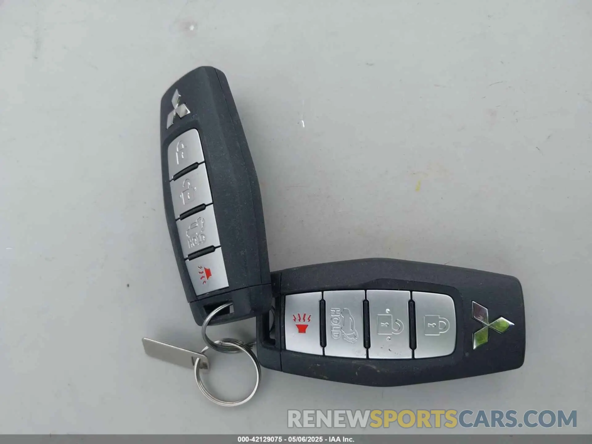 11 Photograph of a damaged car JA4T5VA95PZ035626 MITSUBISHI OUTLANDER PHEV 2023