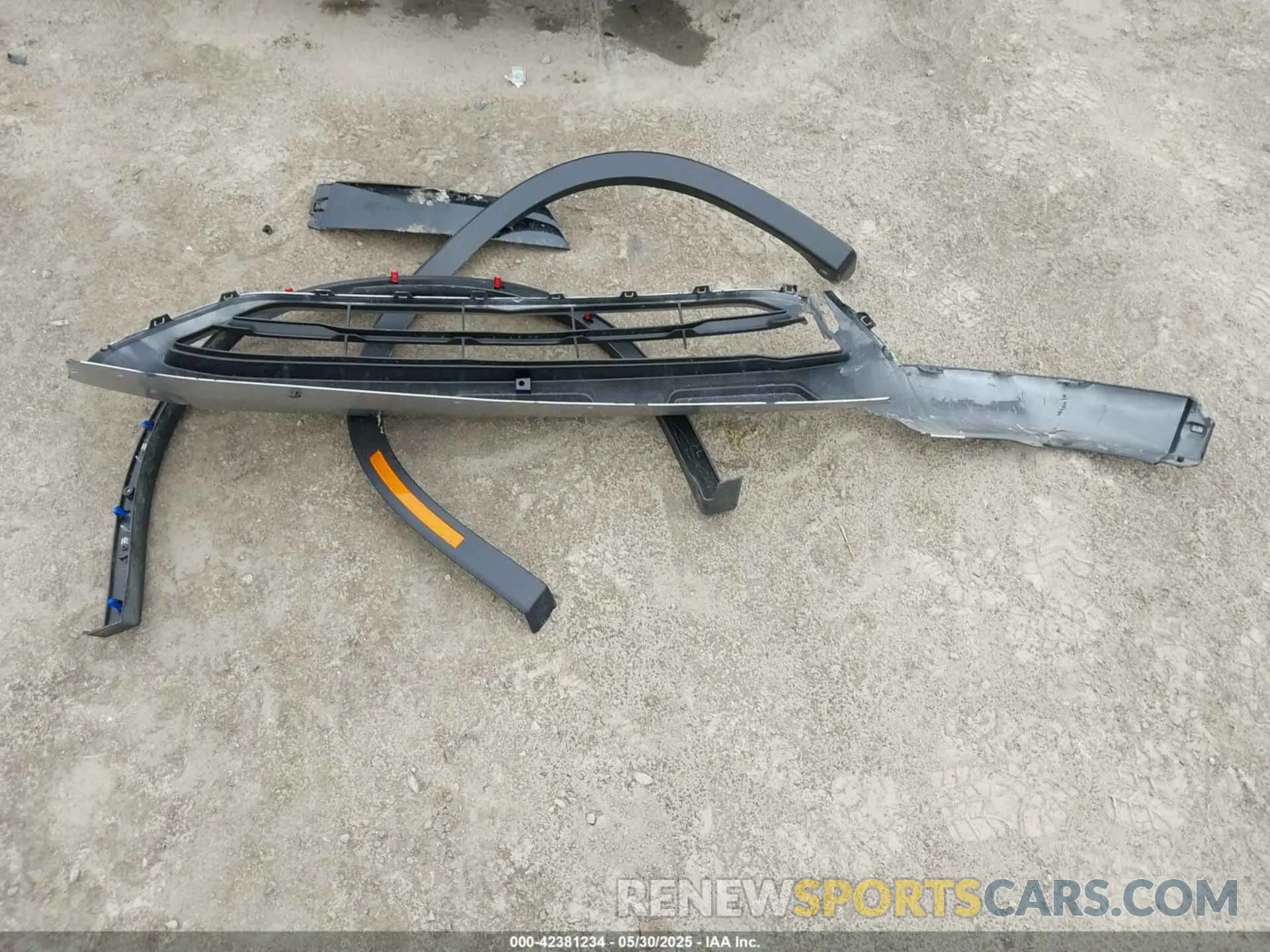 12 Photograph of a damaged car JA4T5VA9XPZ024329 MITSUBISHI OUTLANDER PHEV 2023