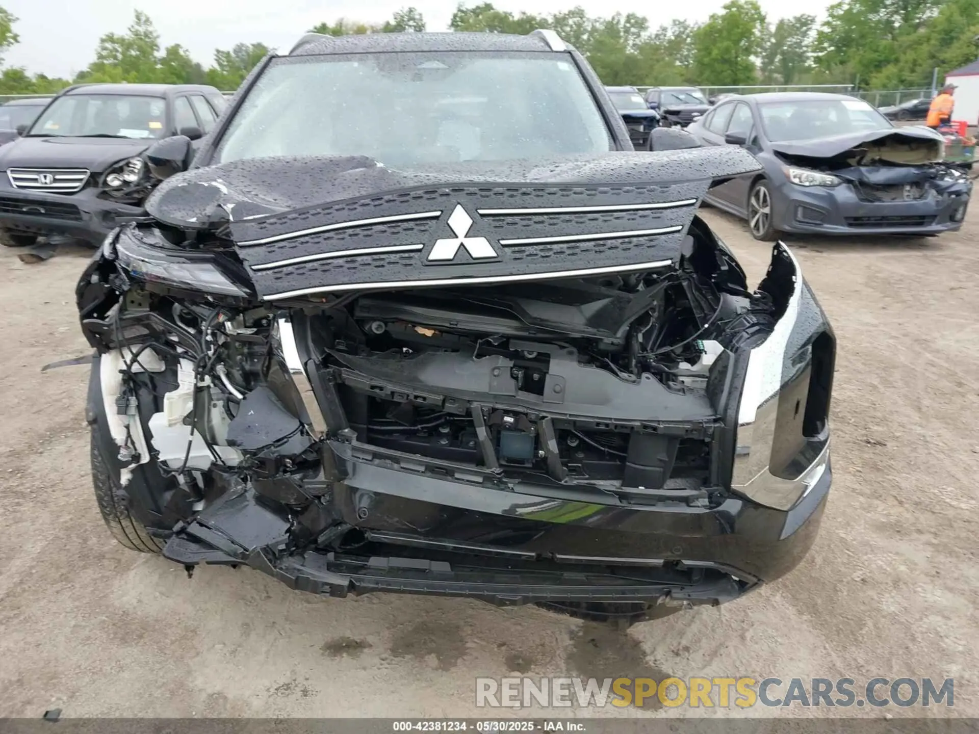 13 Photograph of a damaged car JA4T5VA9XPZ024329 MITSUBISHI OUTLANDER PHEV 2023