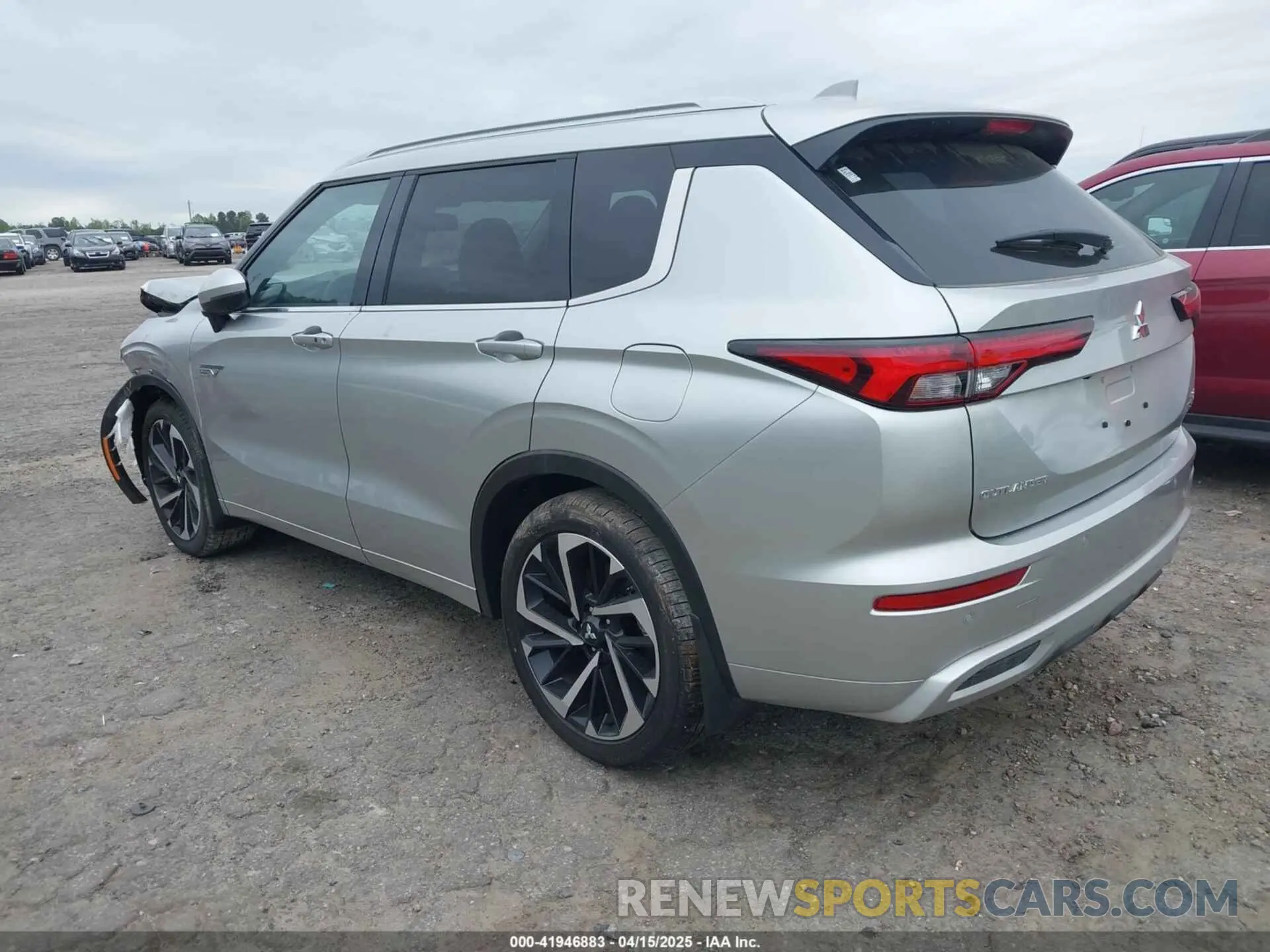 3 Photograph of a damaged car JA4T5WA93RZ023001 MITSUBISHI OUTLANDER PHEV 2024