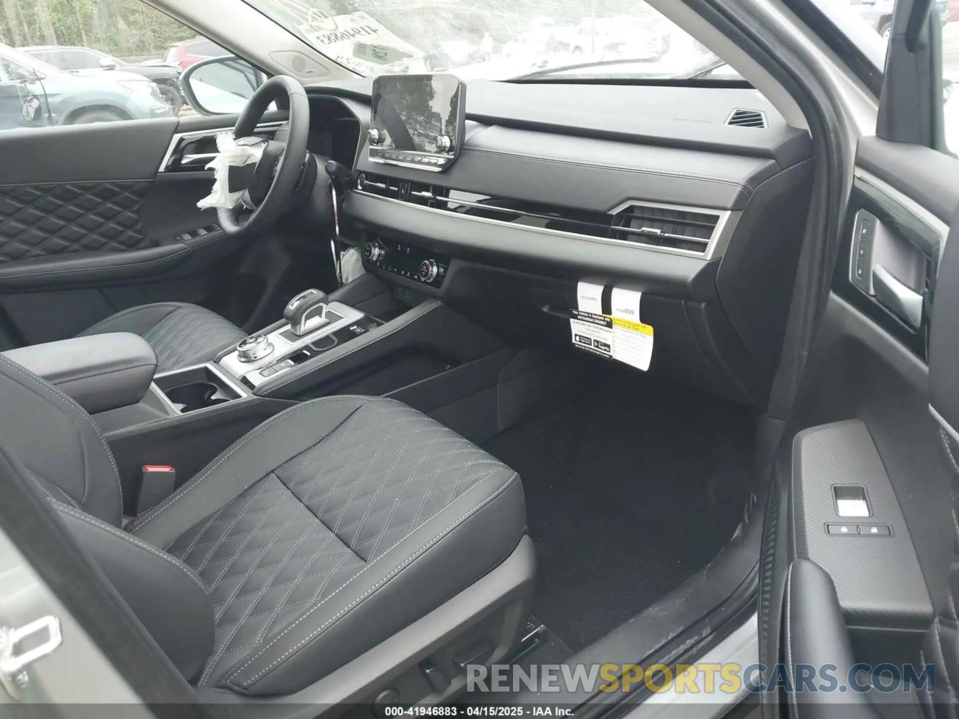 5 Photograph of a damaged car JA4T5WA93RZ023001 MITSUBISHI OUTLANDER PHEV 2024