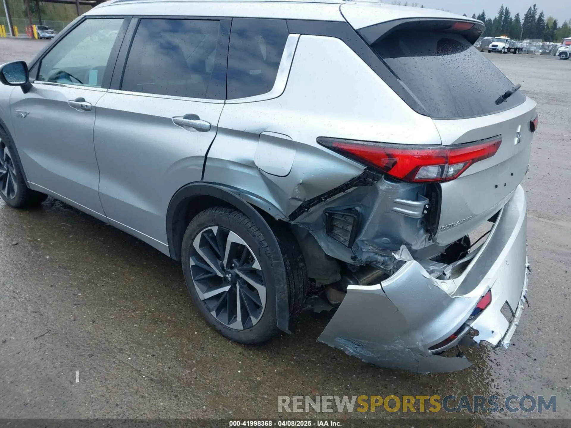 6 Photograph of a damaged car JA4T5WA93RZ051543 MITSUBISHI OUTLANDER PHEV 2024