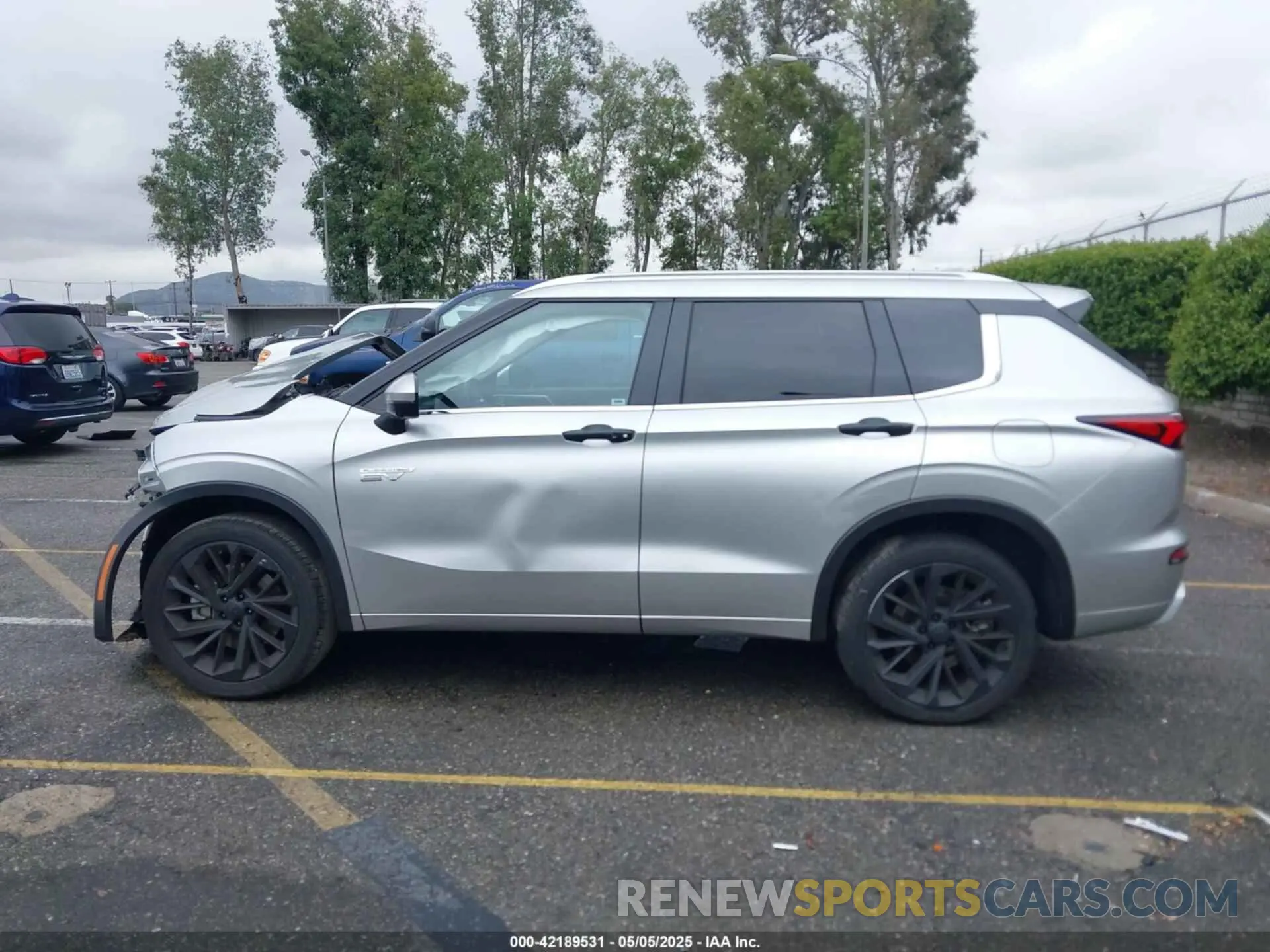 14 Photograph of a damaged car JA4T5WA96RZ036695 MITSUBISHI OUTLANDER PHEV 2024