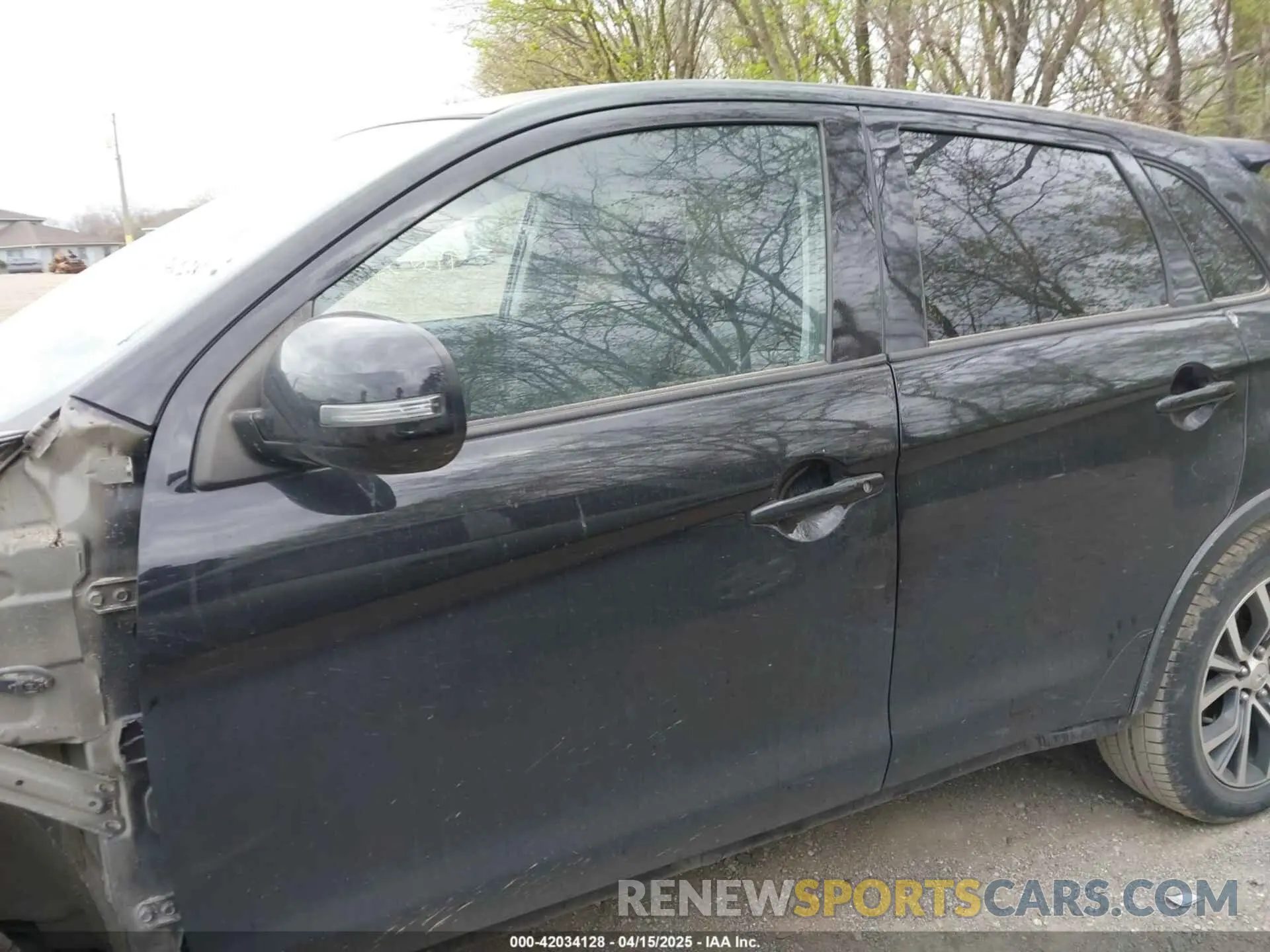 15 Photograph of a damaged car JA4AP3AU0KU019432 MITSUBISHI OUTLANDER SPORT 2019