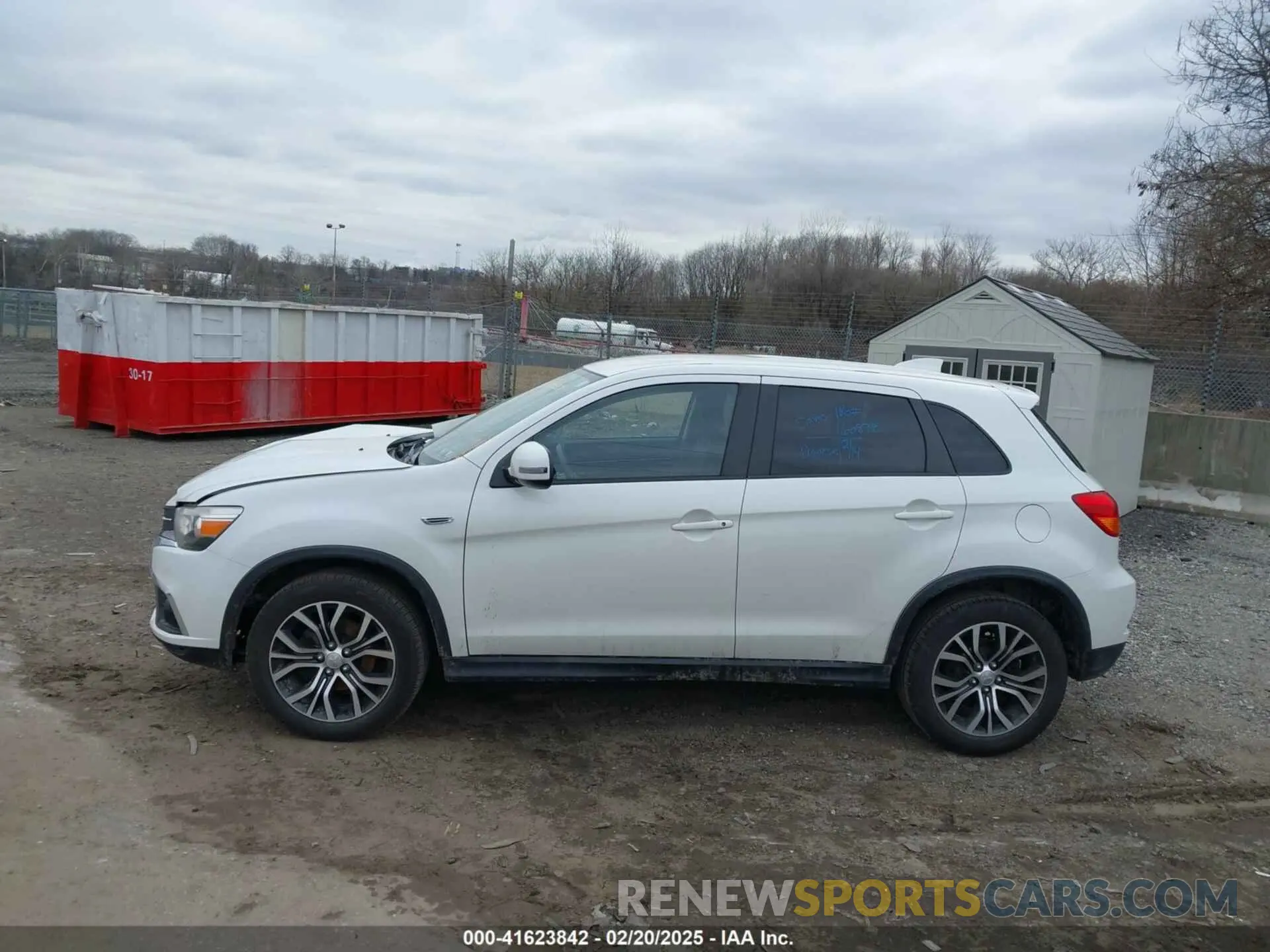 14 Photograph of a damaged car JA4AP3AU0KU019530 MITSUBISHI OUTLANDER SPORT 2019