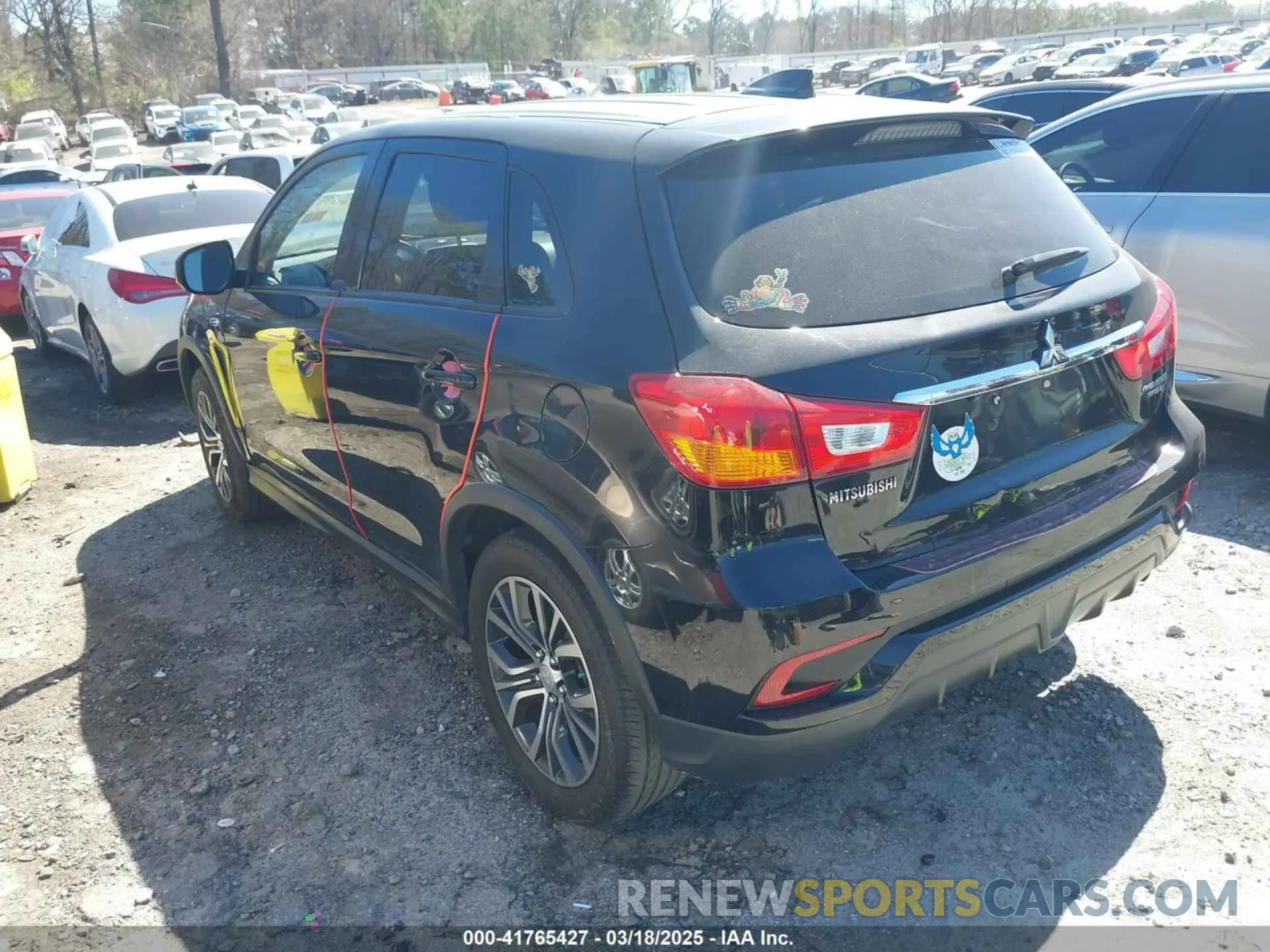 3 Photograph of a damaged car JA4AP3AU0KU028521 MITSUBISHI OUTLANDER SPORT 2019