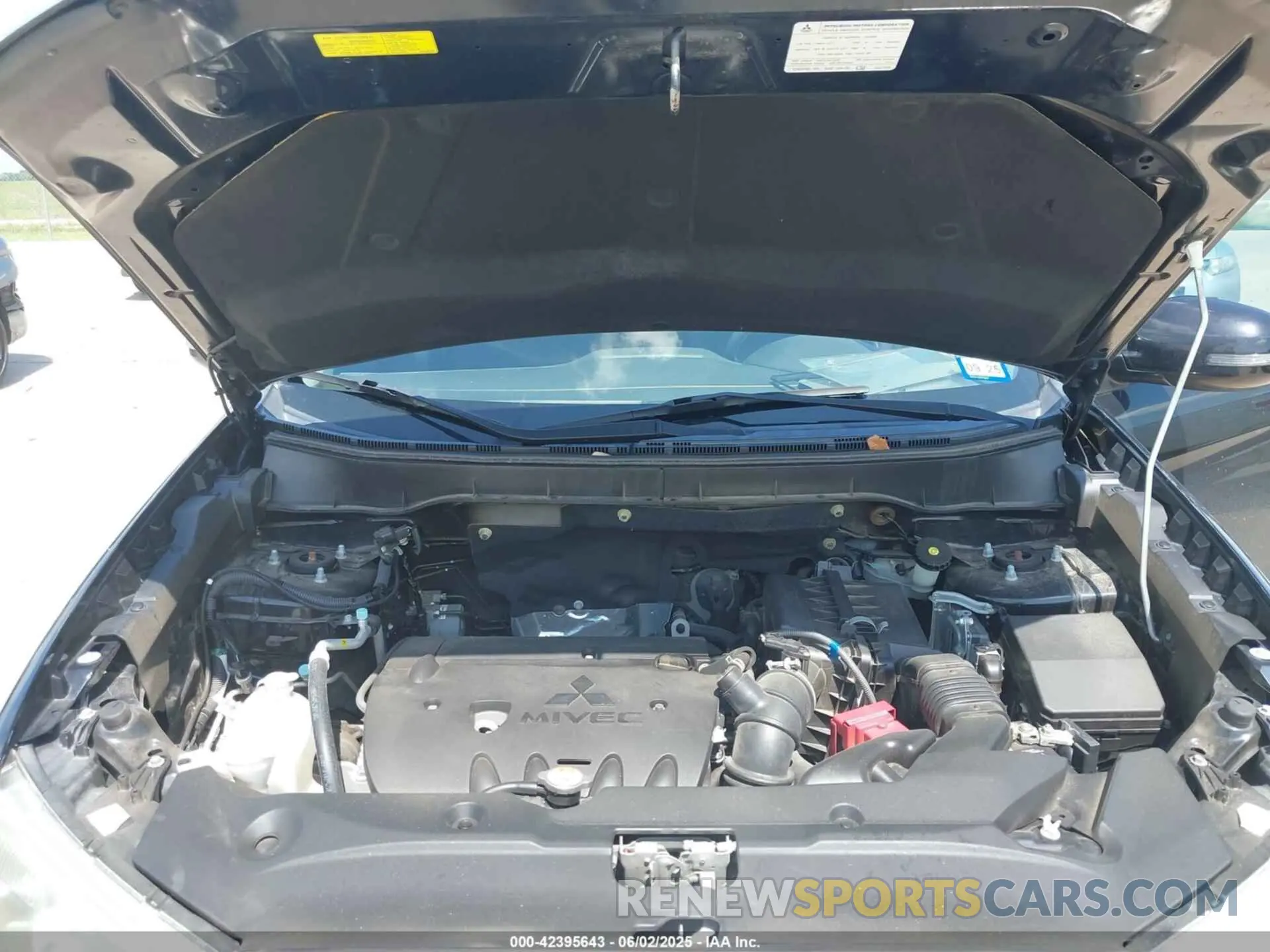 10 Photograph of a damaged car JA4AP3AU0KU029992 MITSUBISHI OUTLANDER SPORT 2019