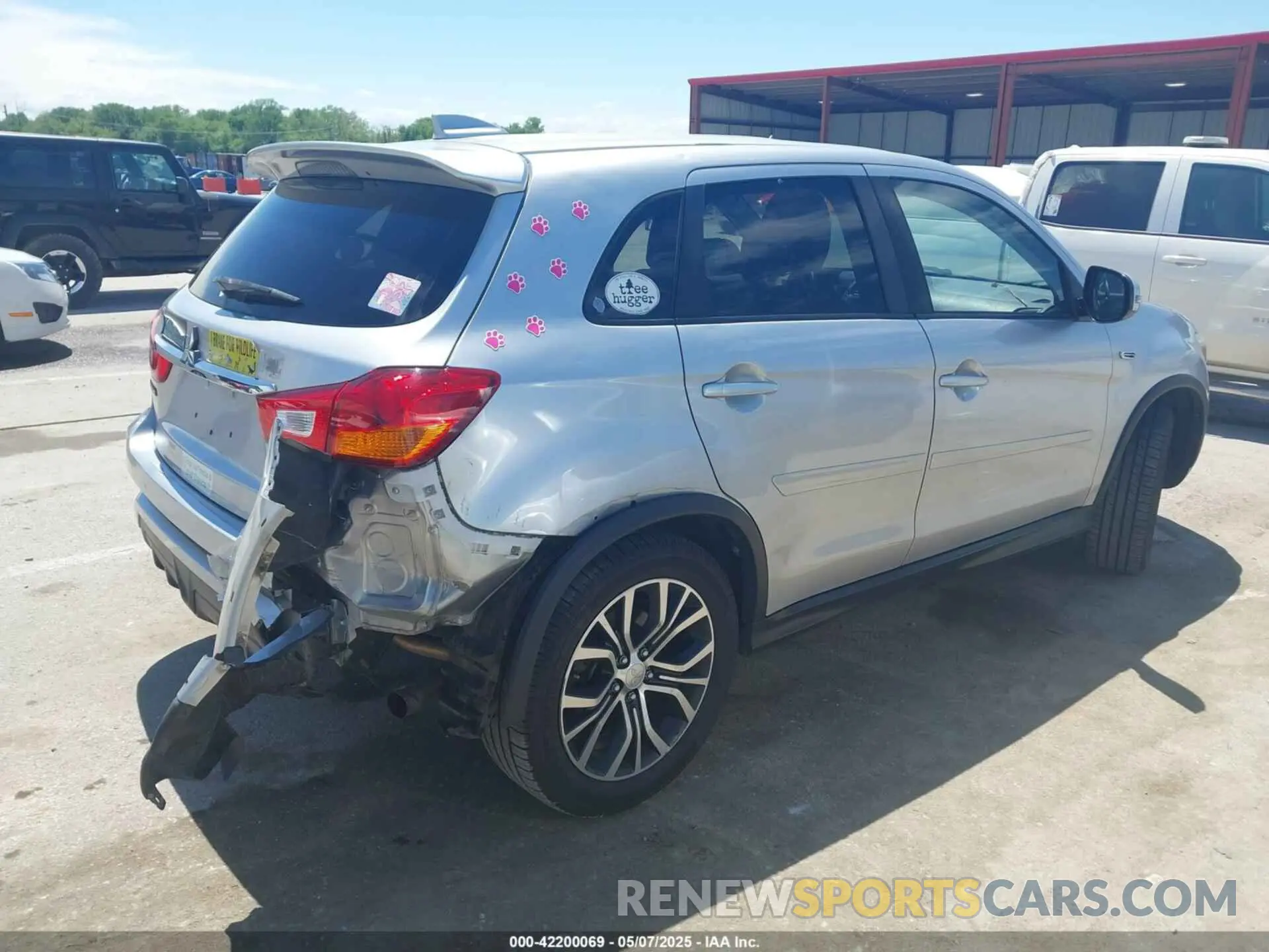 4 Photograph of a damaged car JA4AP3AU0KU033072 MITSUBISHI OUTLANDER SPORT 2019