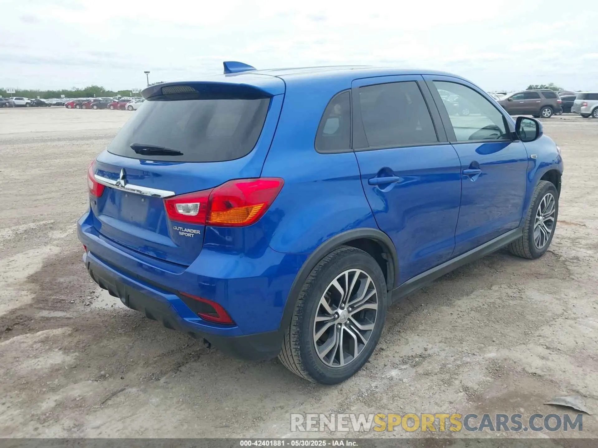 4 Photograph of a damaged car JA4AP3AU1KU018886 MITSUBISHI OUTLANDER SPORT 2019