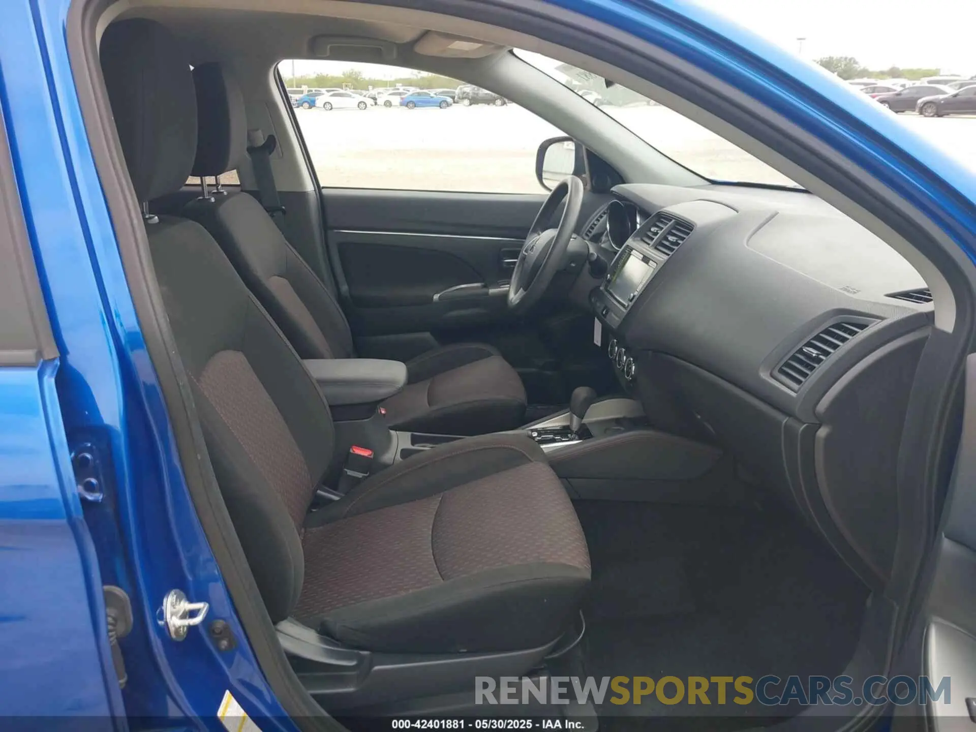 5 Photograph of a damaged car JA4AP3AU1KU018886 MITSUBISHI OUTLANDER SPORT 2019