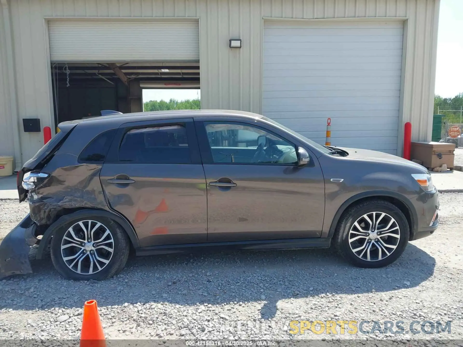 13 Photograph of a damaged car JA4AP3AU1KU028642 MITSUBISHI OUTLANDER SPORT 2019