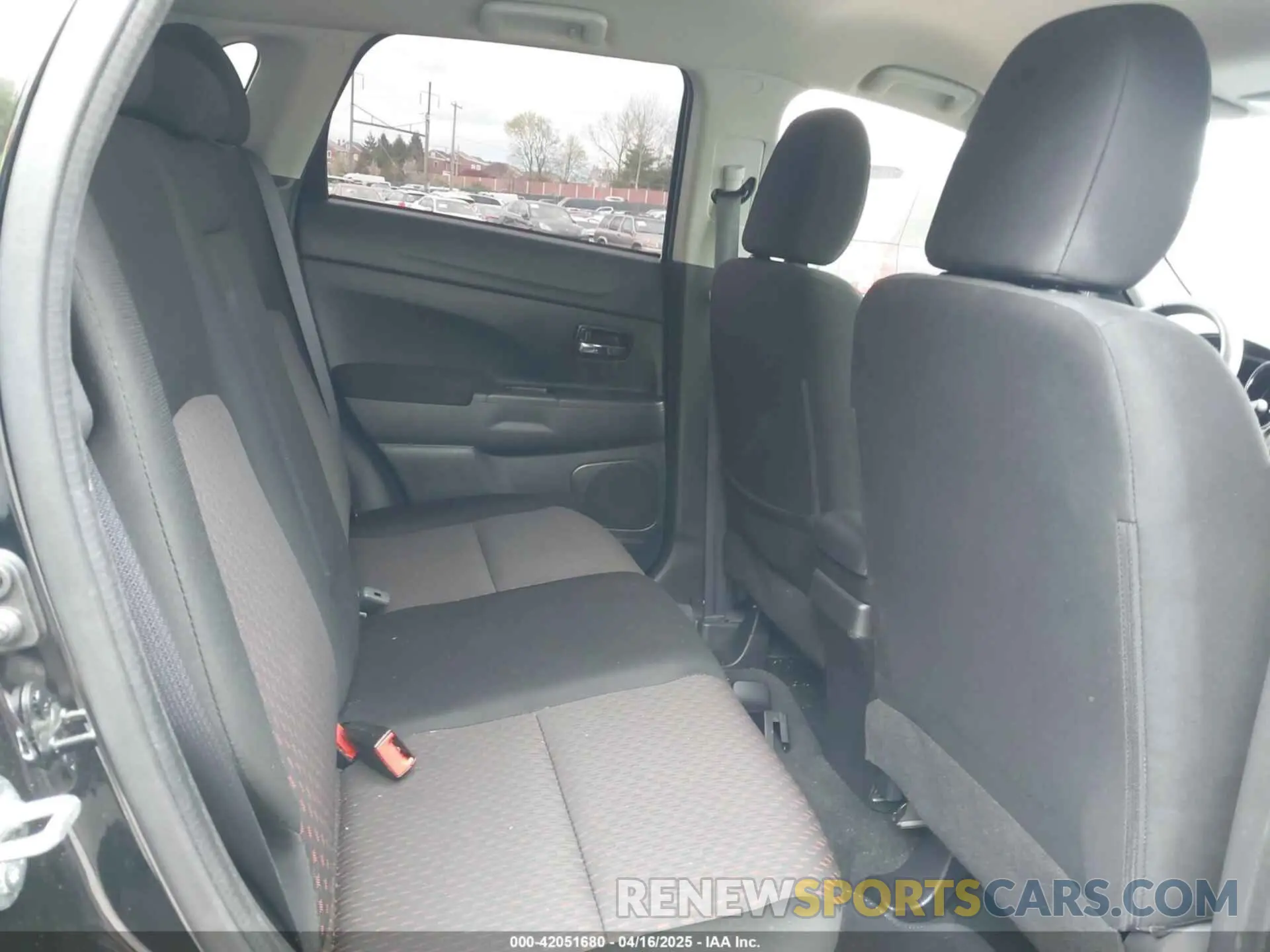 8 Photograph of a damaged car JA4AP3AU2KU012515 MITSUBISHI OUTLANDER SPORT 2019