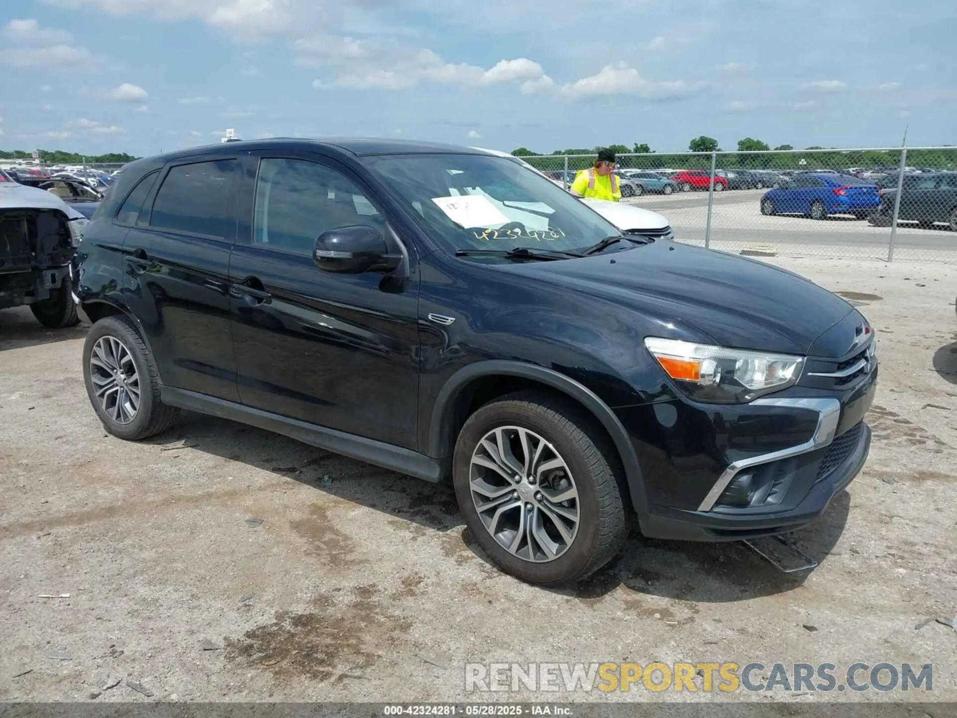 1 Photograph of a damaged car JA4AP3AU2KU020954 MITSUBISHI OUTLANDER SPORT 2019