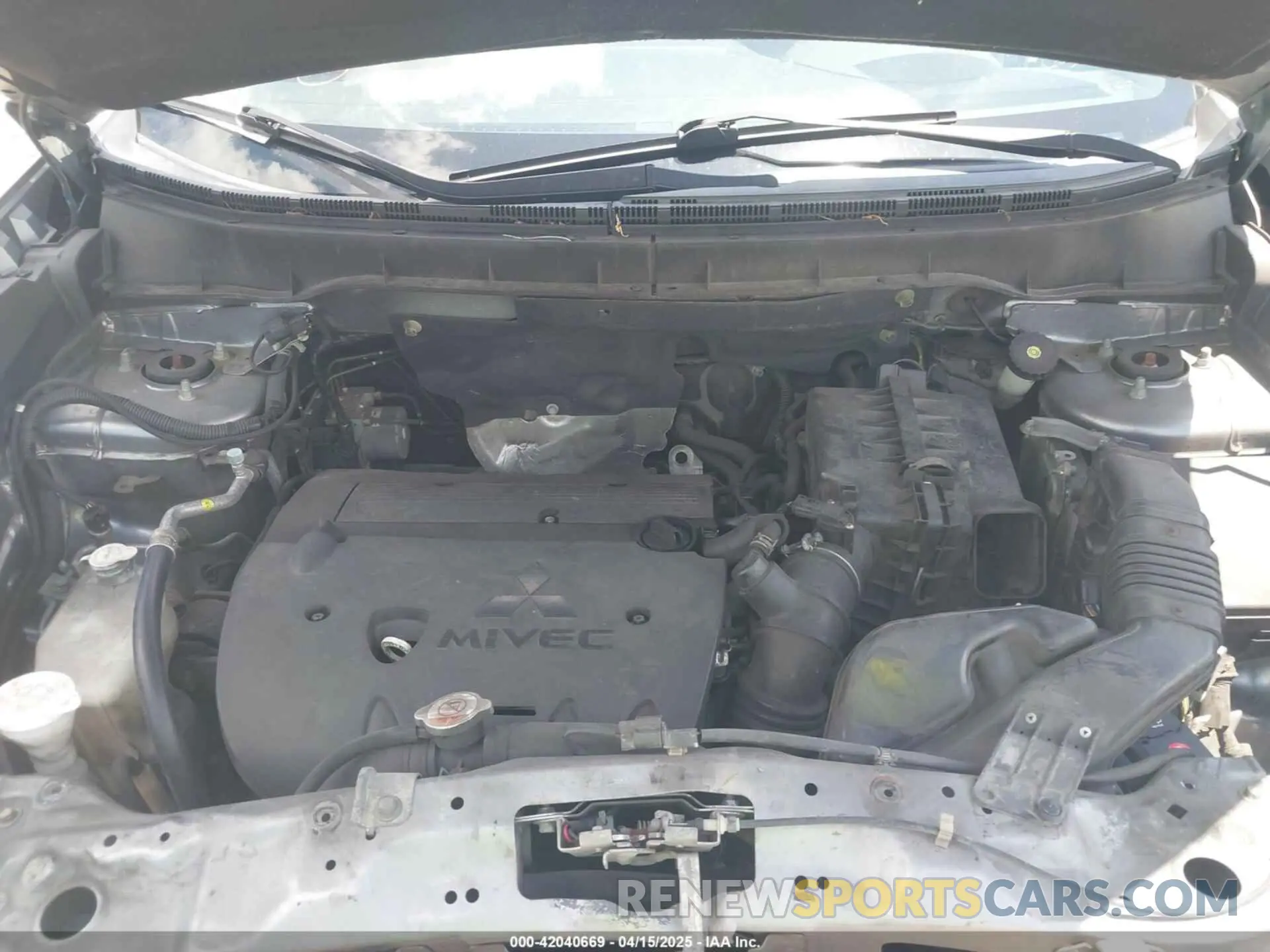 10 Photograph of a damaged car JA4AP3AU3KU013236 MITSUBISHI OUTLANDER SPORT 2019