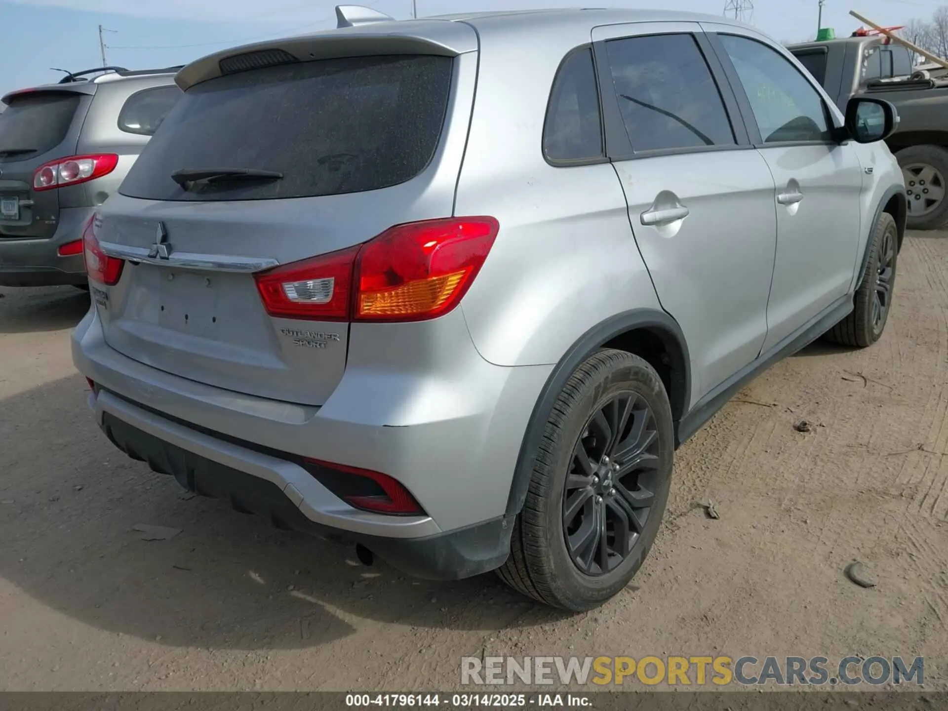 4 Photograph of a damaged car JA4AP3AU3KU025497 MITSUBISHI OUTLANDER SPORT 2019