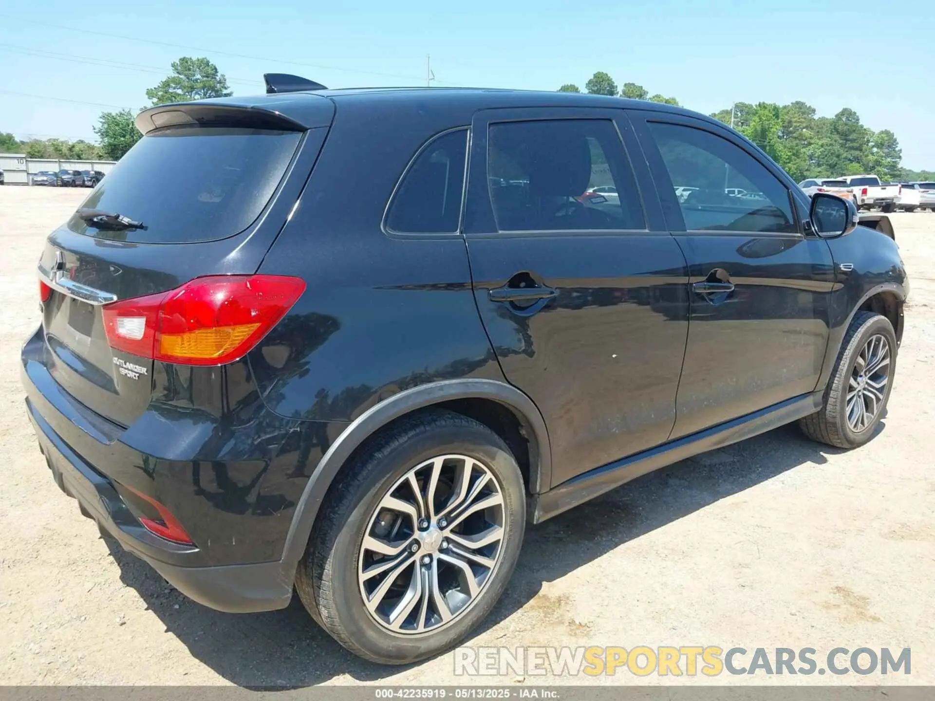 4 Photograph of a damaged car JA4AP3AU3KU027654 MITSUBISHI OUTLANDER SPORT 2019