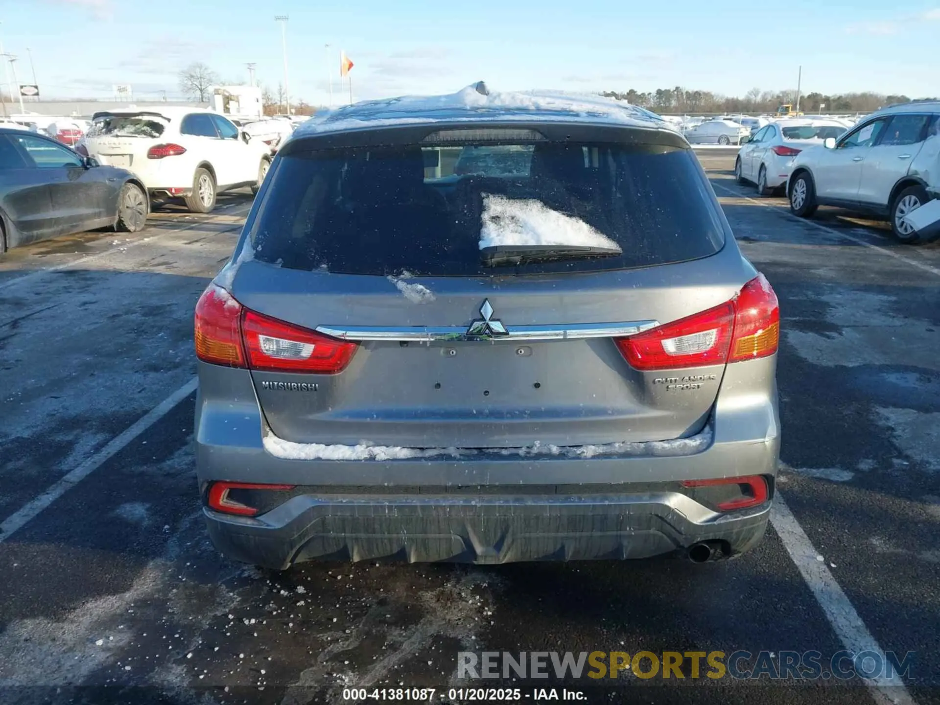 16 Photograph of a damaged car JA4AP3AU3KU029596 MITSUBISHI OUTLANDER SPORT 2019