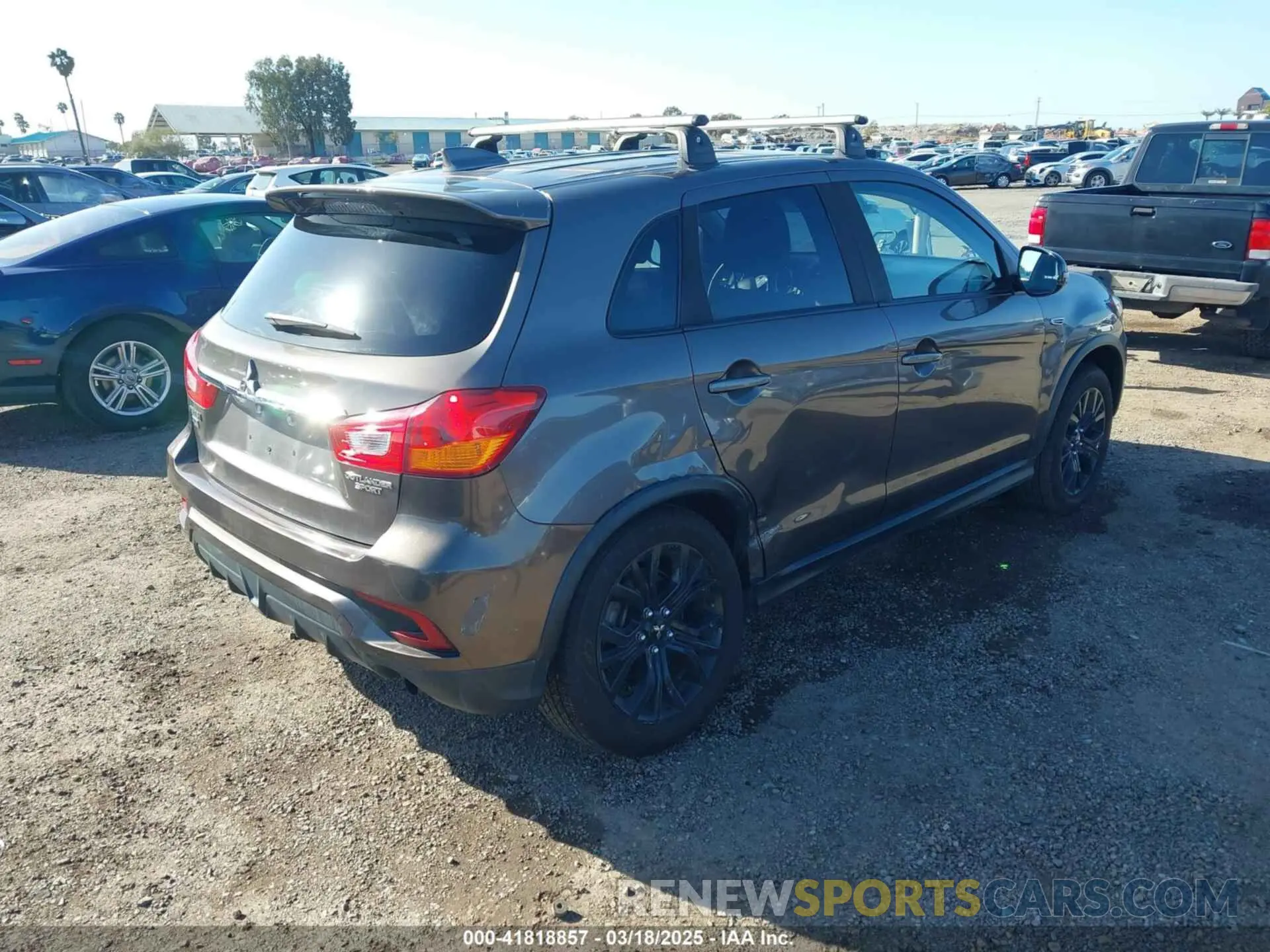 4 Photograph of a damaged car JA4AP3AU4KU016033 MITSUBISHI OUTLANDER SPORT 2019