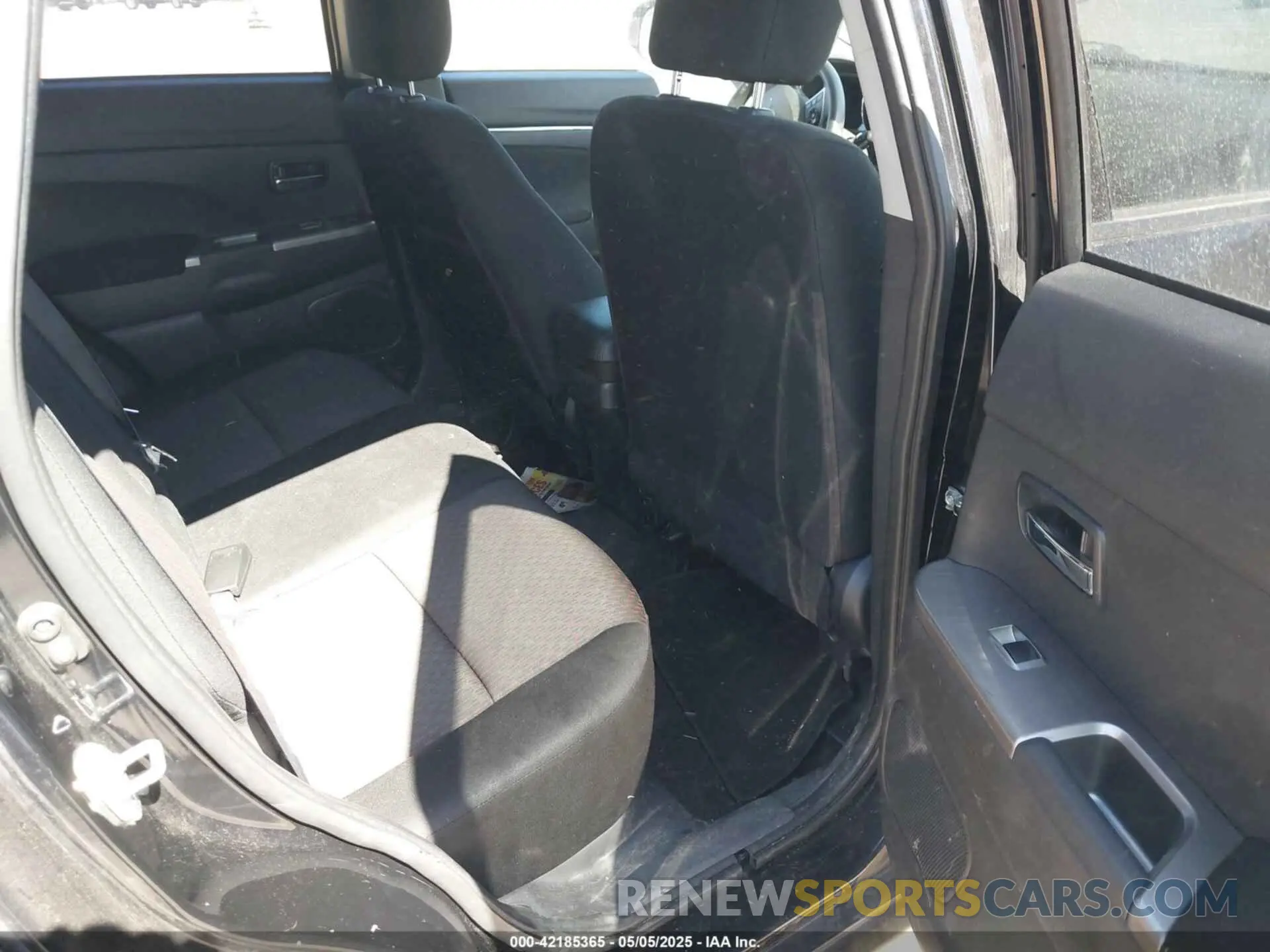 8 Photograph of a damaged car JA4AP3AU4KU017957 MITSUBISHI OUTLANDER SPORT 2019
