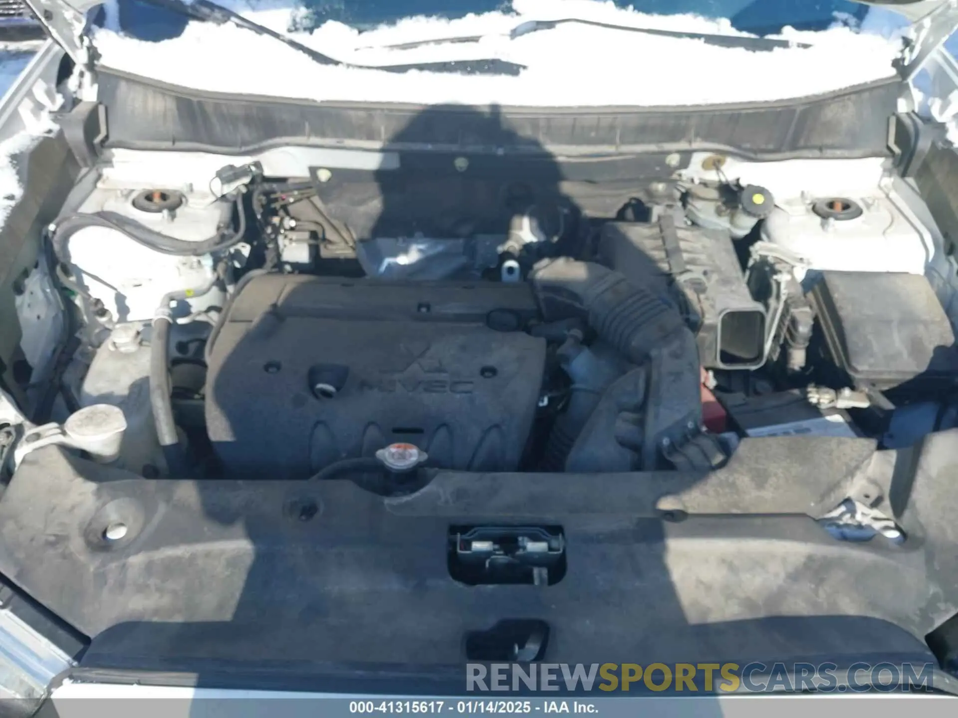 10 Photograph of a damaged car JA4AP3AU5KU008636 MITSUBISHI OUTLANDER SPORT 2019