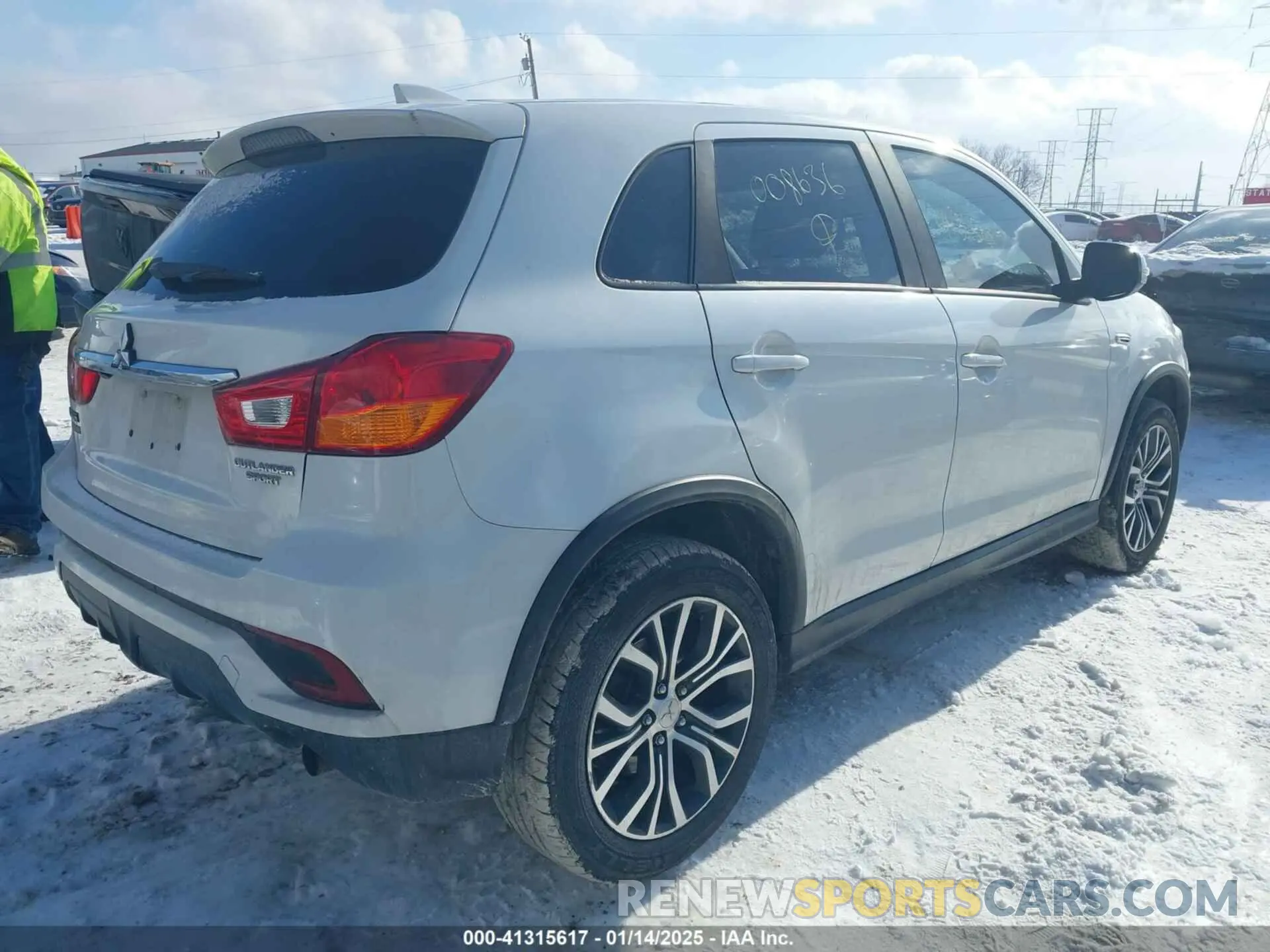 4 Photograph of a damaged car JA4AP3AU5KU008636 MITSUBISHI OUTLANDER SPORT 2019