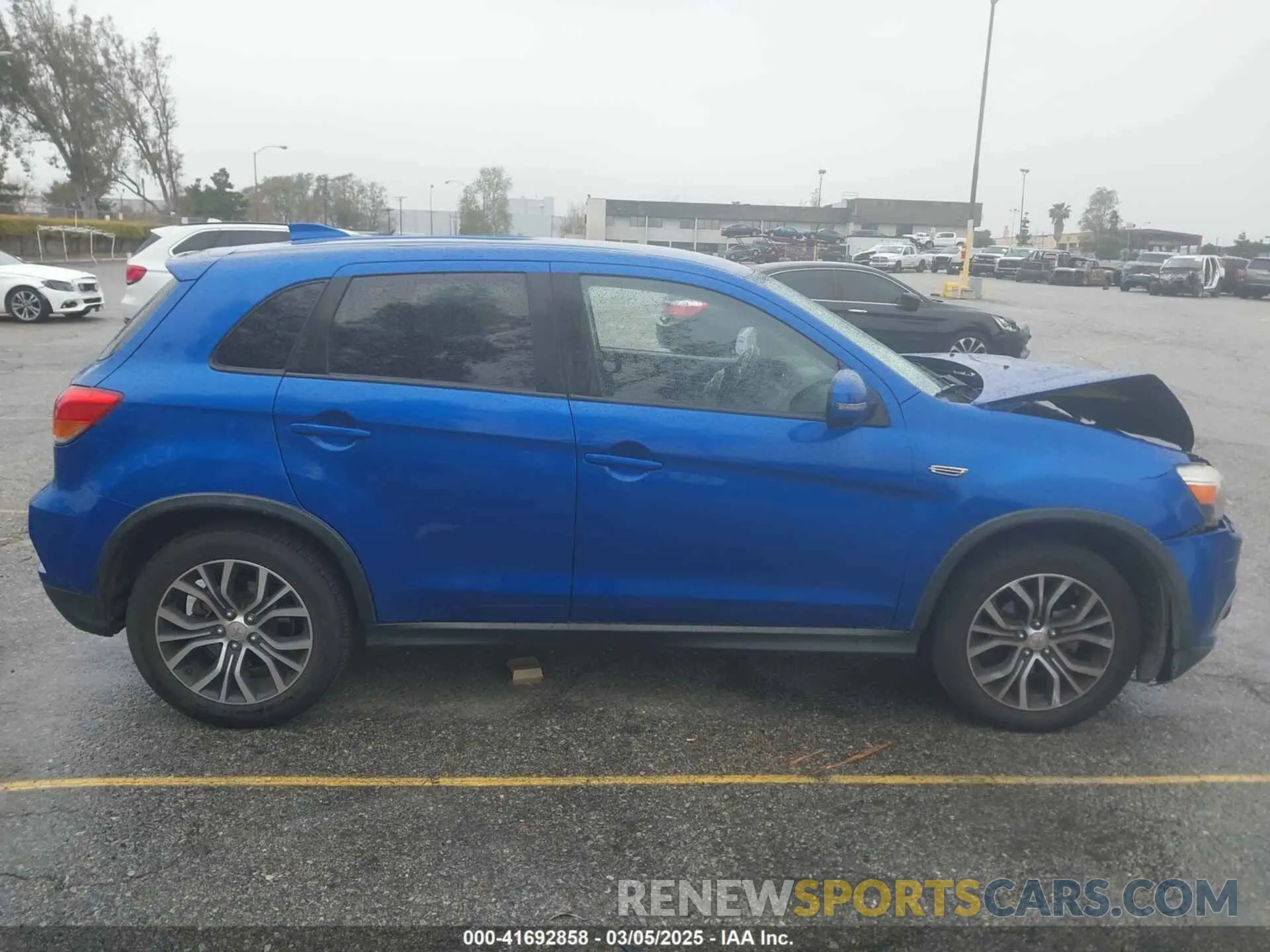 13 Photograph of a damaged car JA4AP3AU6KU002392 MITSUBISHI OUTLANDER SPORT 2019