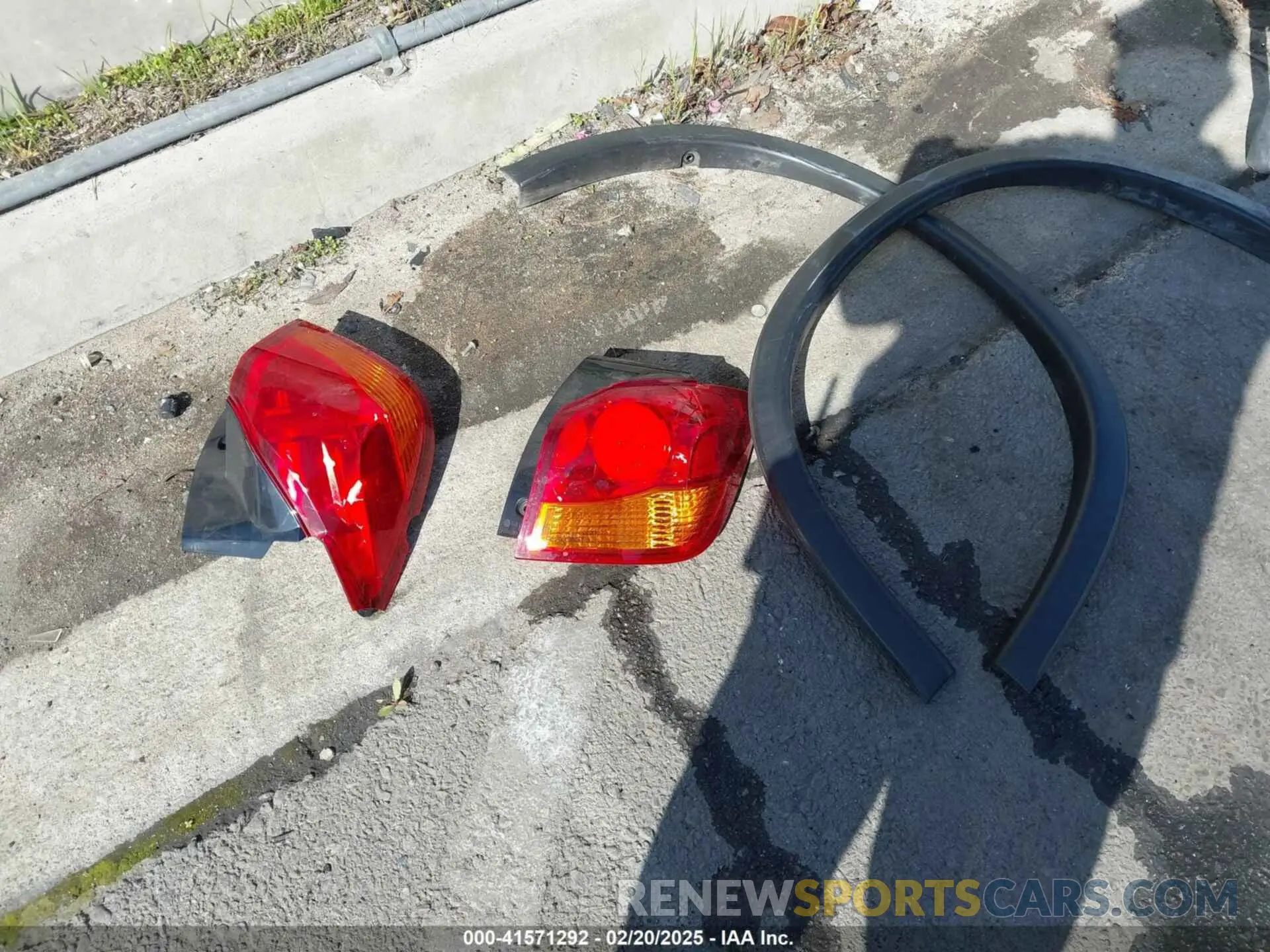 12 Photograph of a damaged car JA4AP3AU6KU012517 MITSUBISHI OUTLANDER SPORT 2019