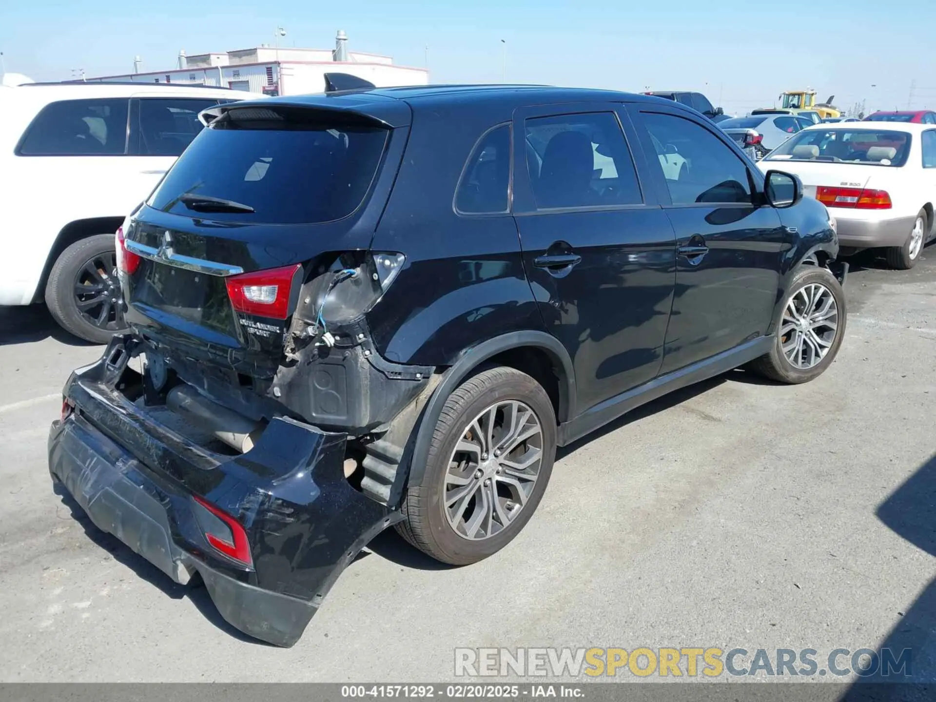 4 Photograph of a damaged car JA4AP3AU6KU012517 MITSUBISHI OUTLANDER SPORT 2019