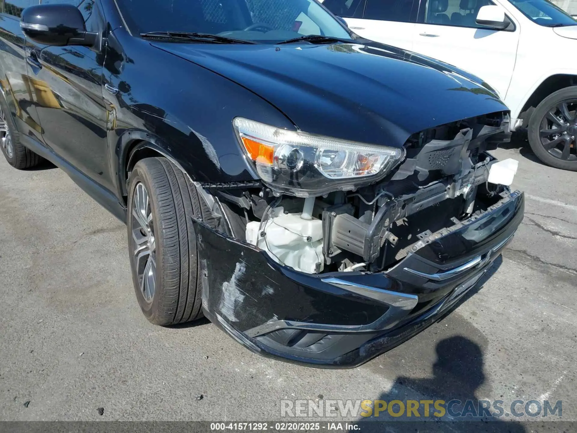 6 Photograph of a damaged car JA4AP3AU6KU012517 MITSUBISHI OUTLANDER SPORT 2019