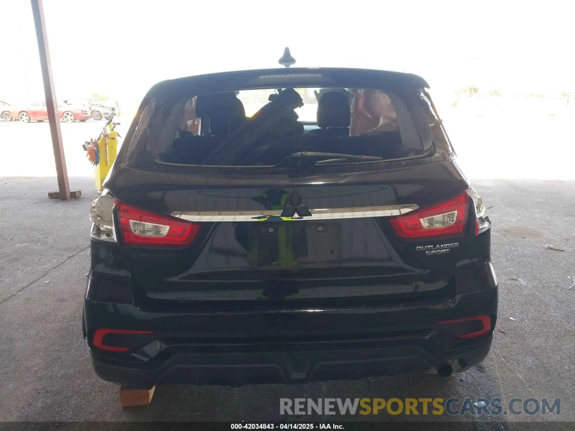 15 Photograph of a damaged car JA4AP3AU6KU013215 MITSUBISHI OUTLANDER SPORT 2019