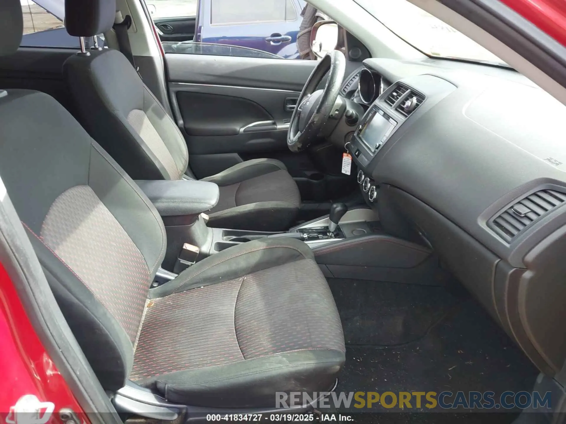 5 Photograph of a damaged car JA4AP3AU6KU019046 MITSUBISHI OUTLANDER SPORT 2019