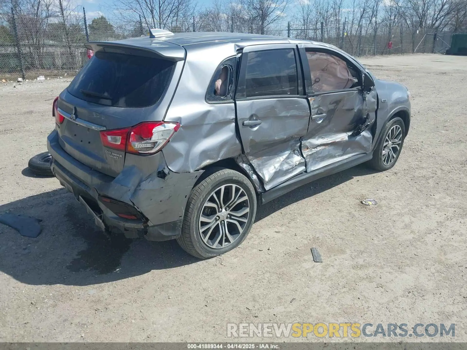 4 Photograph of a damaged car JA4AP3AU7KU033604 MITSUBISHI OUTLANDER SPORT 2019