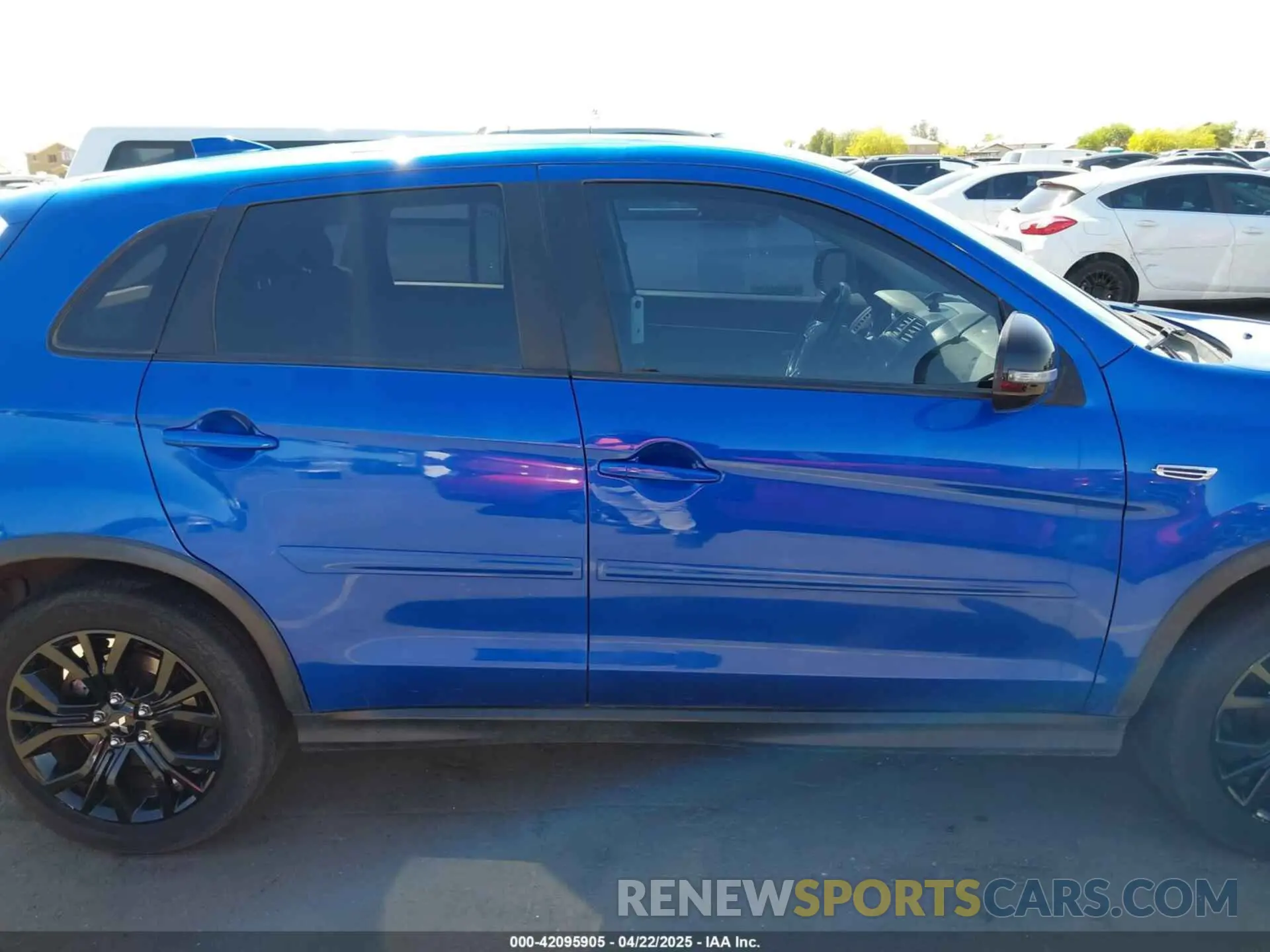 13 Photograph of a damaged car JA4AP3AU8KU025396 MITSUBISHI OUTLANDER SPORT 2019