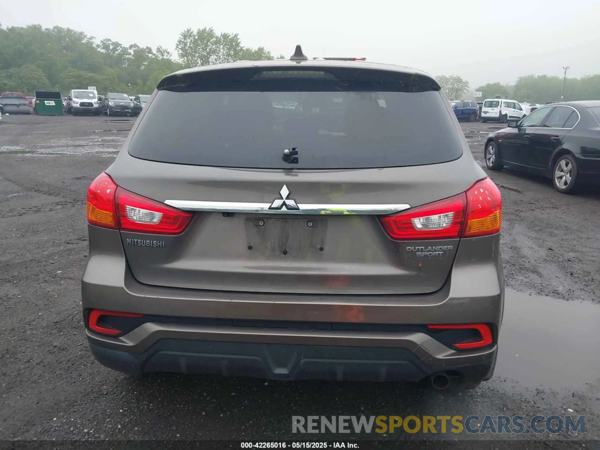 16 Photograph of a damaged car JA4AP3AU8KU029559 MITSUBISHI OUTLANDER SPORT 2019