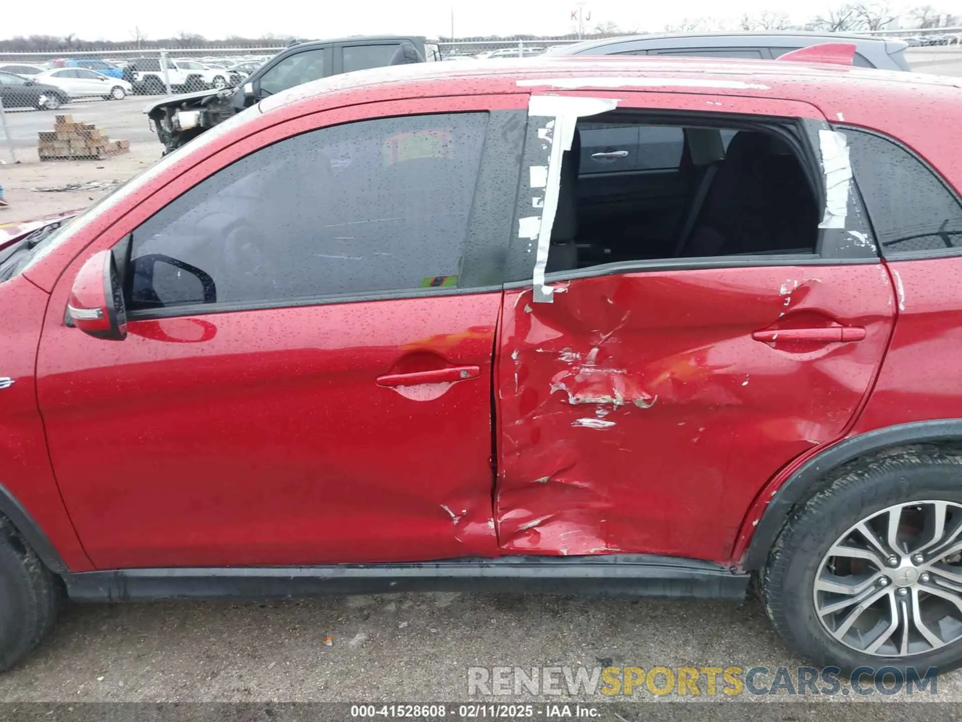 14 Photograph of a damaged car JA4AP3AU9KU005657 MITSUBISHI OUTLANDER SPORT 2019