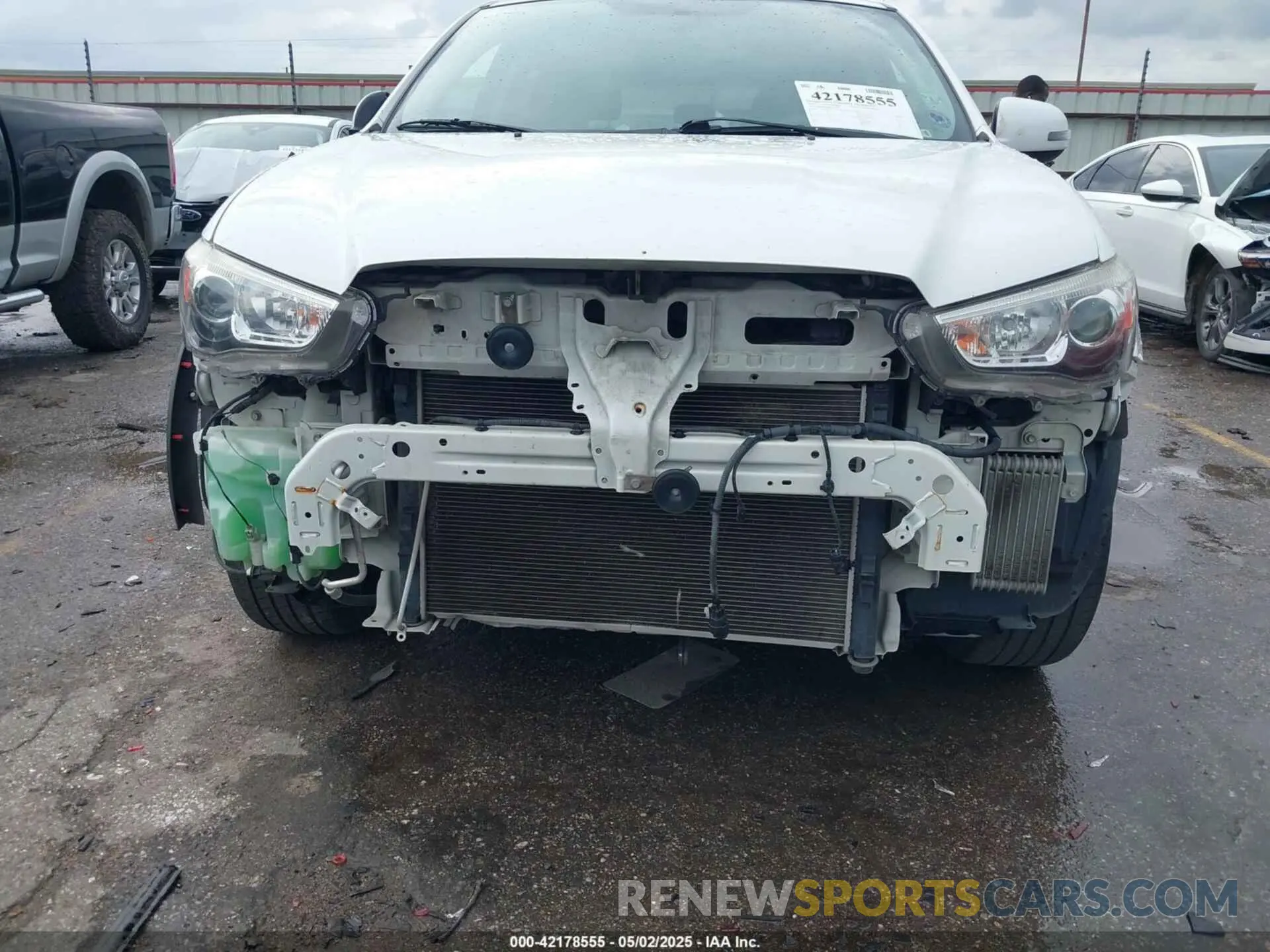 13 Photograph of a damaged car JA4AP3AU9KU034687 MITSUBISHI OUTLANDER SPORT 2019
