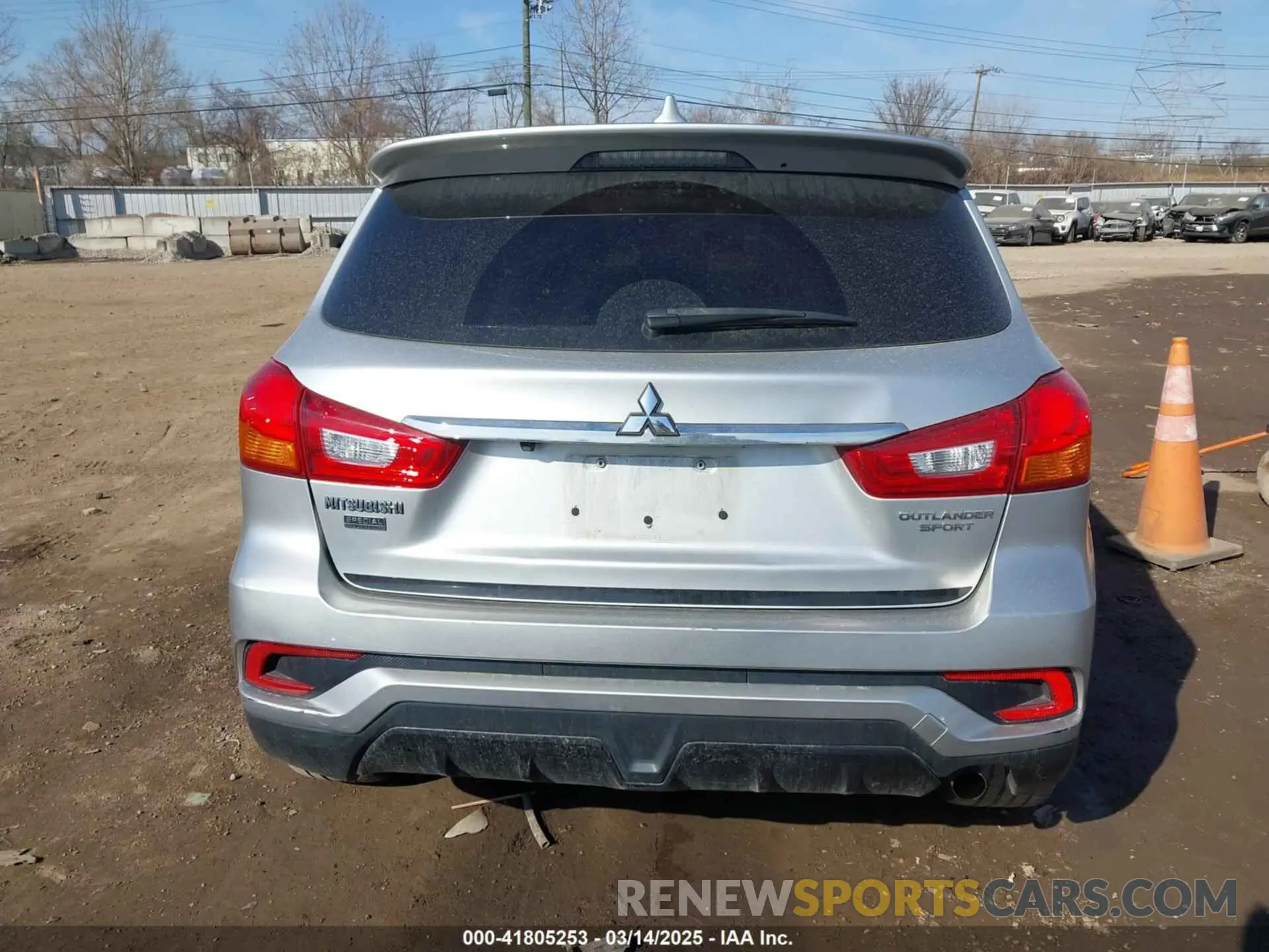 17 Photograph of a damaged car JA4AP3AUXKU015629 MITSUBISHI OUTLANDER SPORT 2019