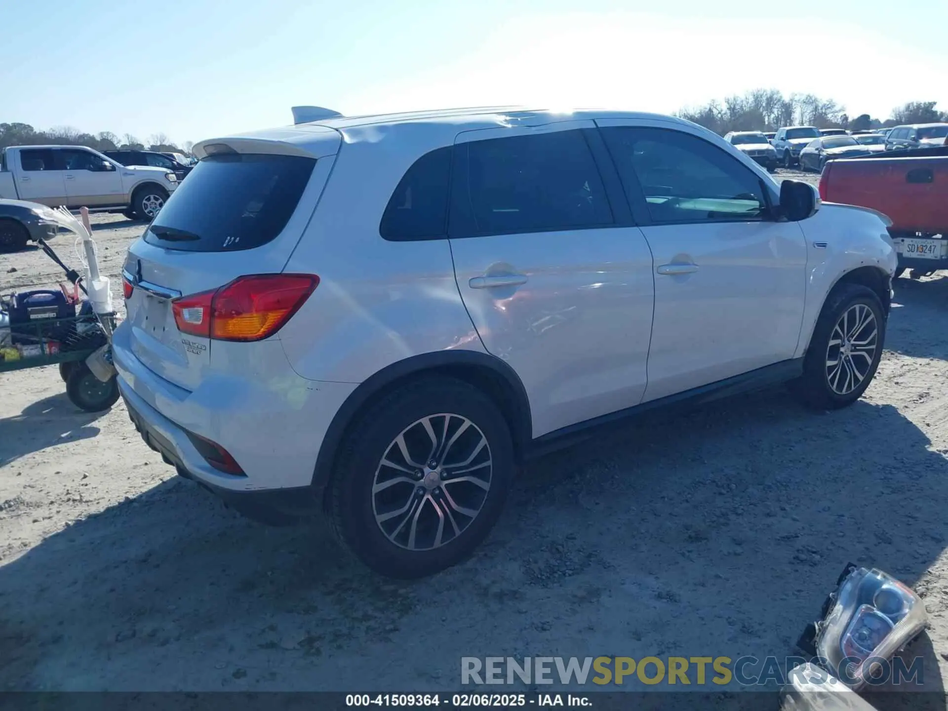 4 Photograph of a damaged car JA4AP3AUXKU028512 MITSUBISHI OUTLANDER SPORT 2019
