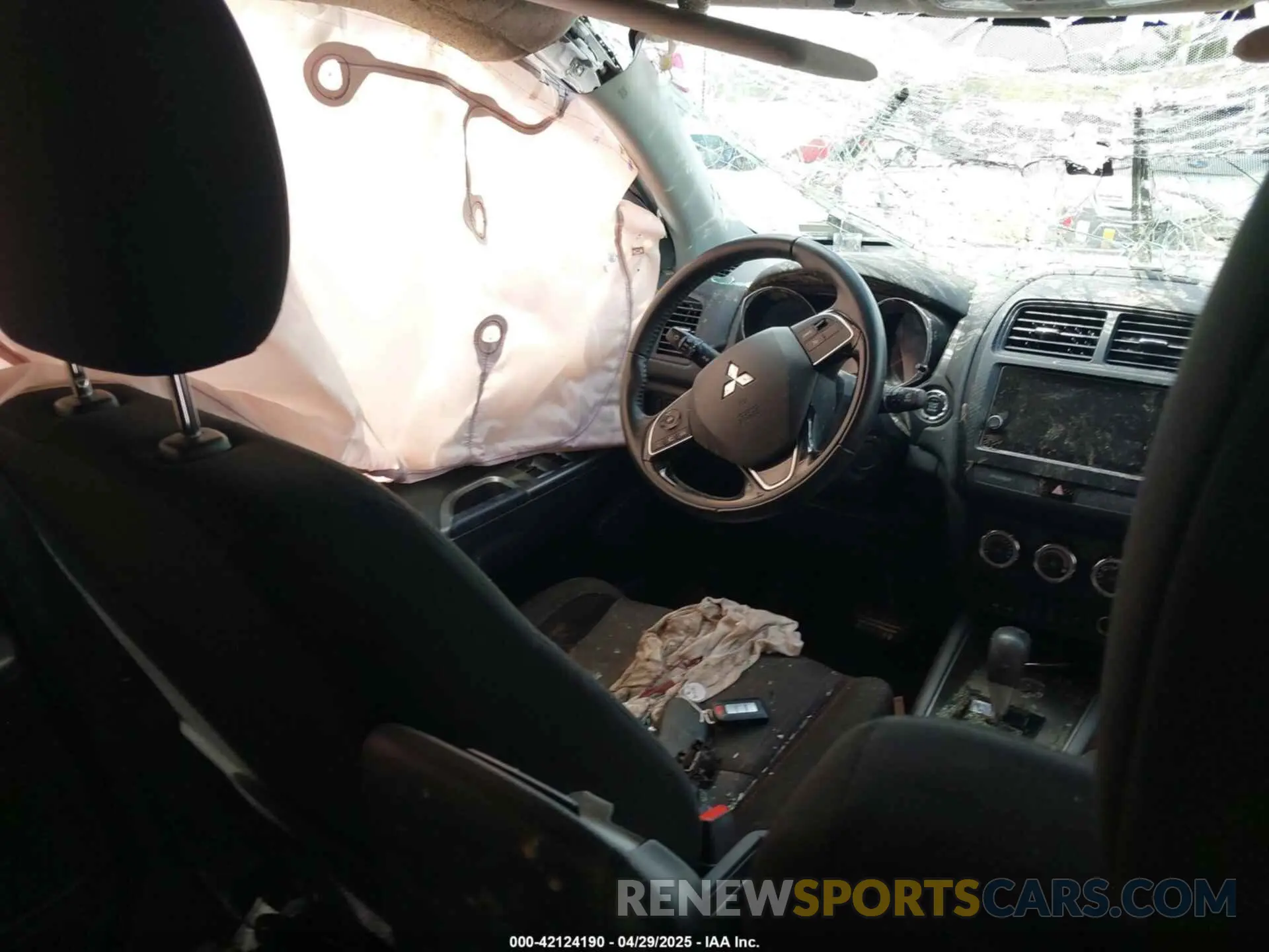 5 Photograph of a damaged car JA4AP4AJ3KU024663 MITSUBISHI OUTLANDER SPORT 2019