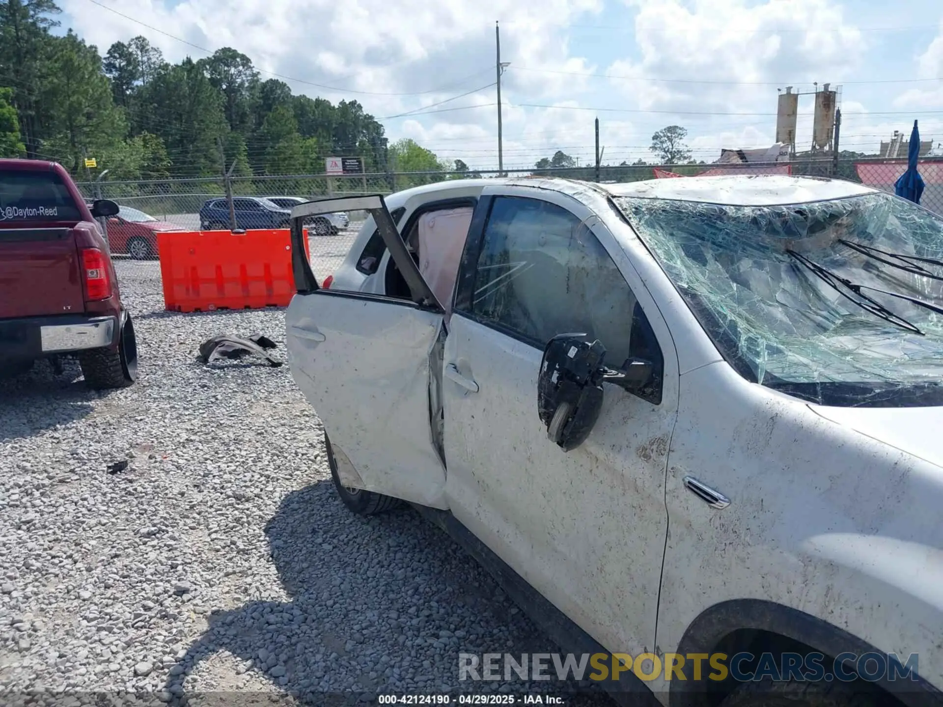 6 Photograph of a damaged car JA4AP4AJ3KU024663 MITSUBISHI OUTLANDER SPORT 2019