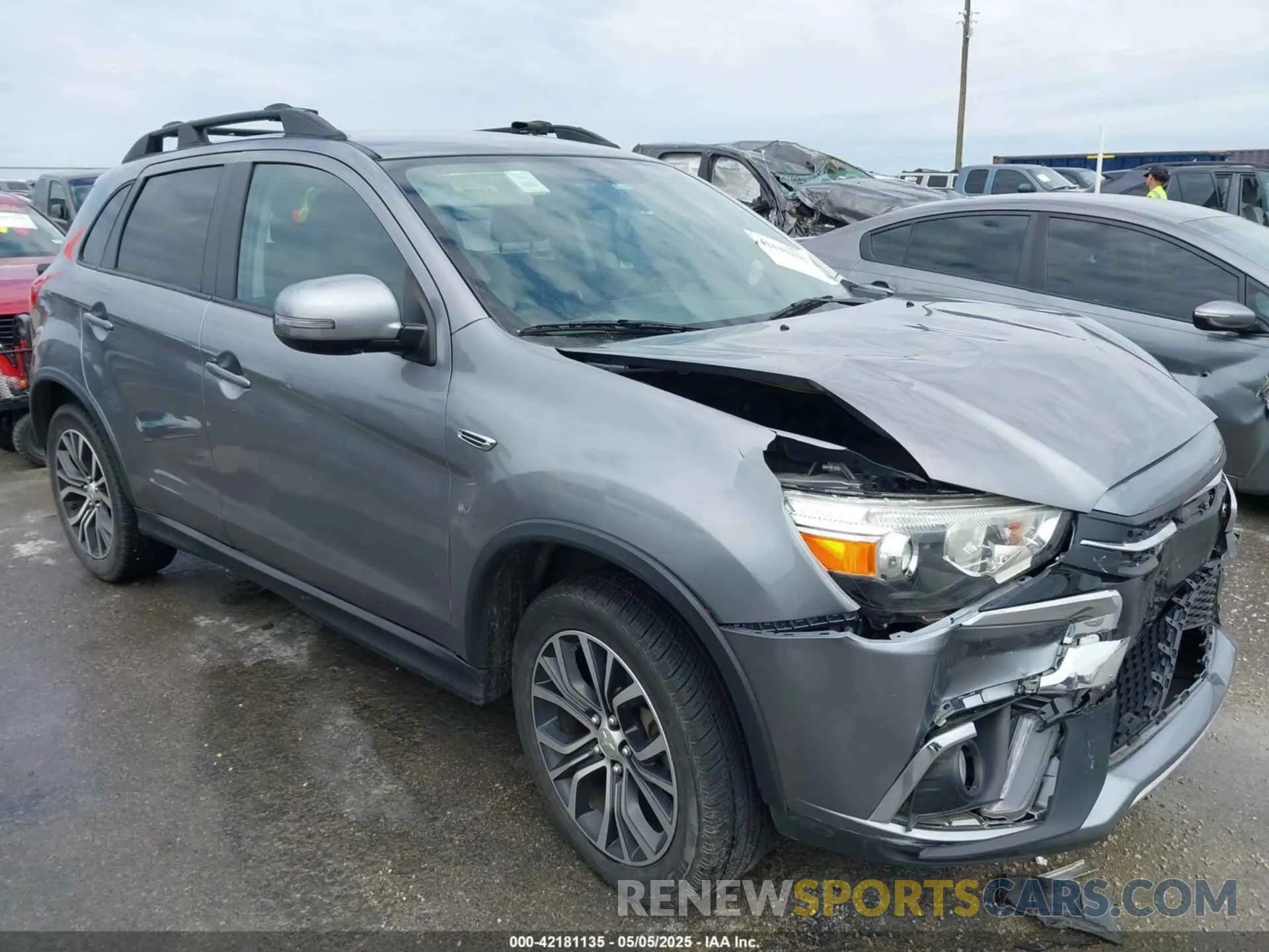 1 Photograph of a damaged car JA4AP4AU8KU013142 MITSUBISHI OUTLANDER SPORT 2019
