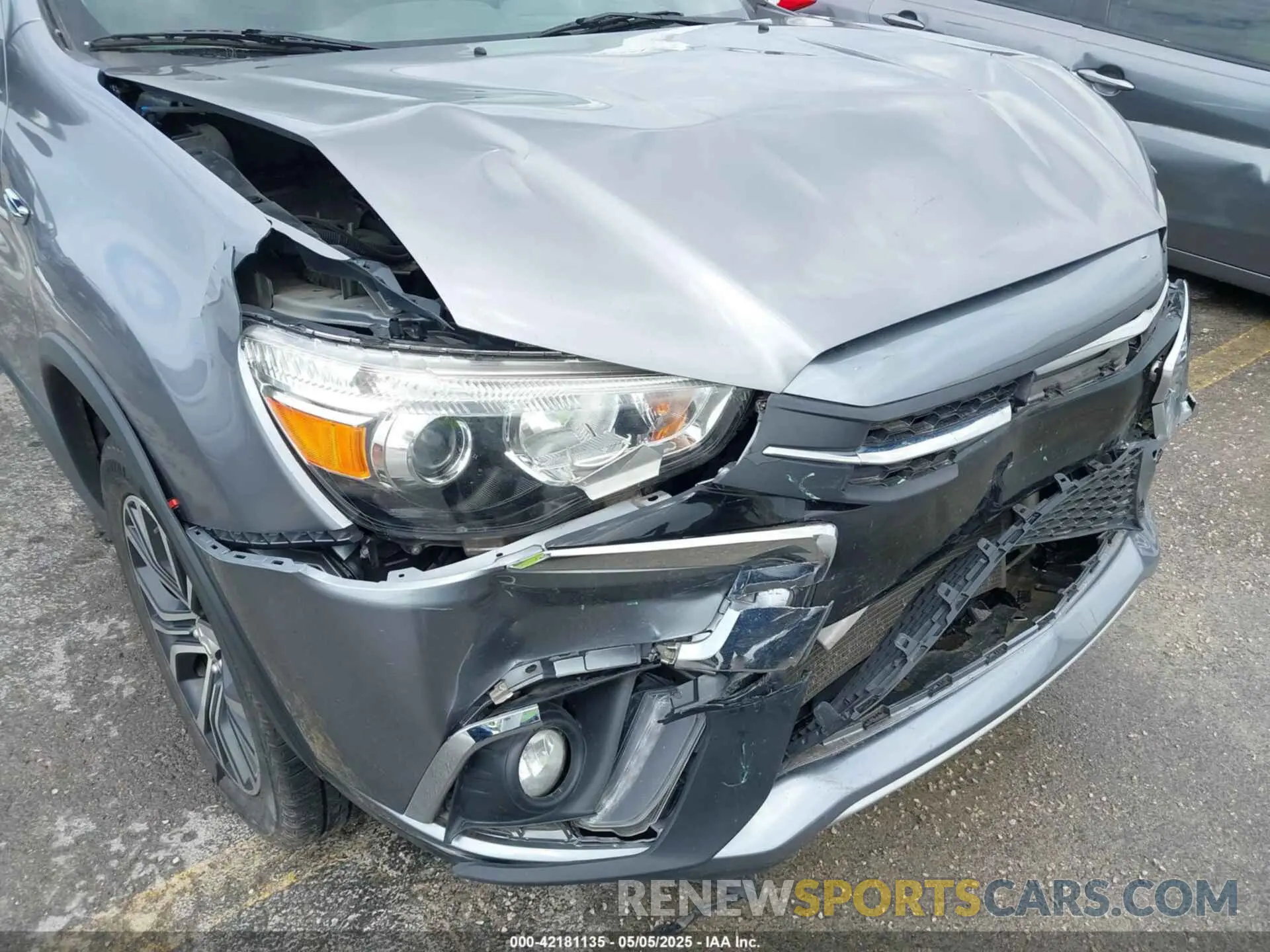 18 Photograph of a damaged car JA4AP4AU8KU013142 MITSUBISHI OUTLANDER SPORT 2019