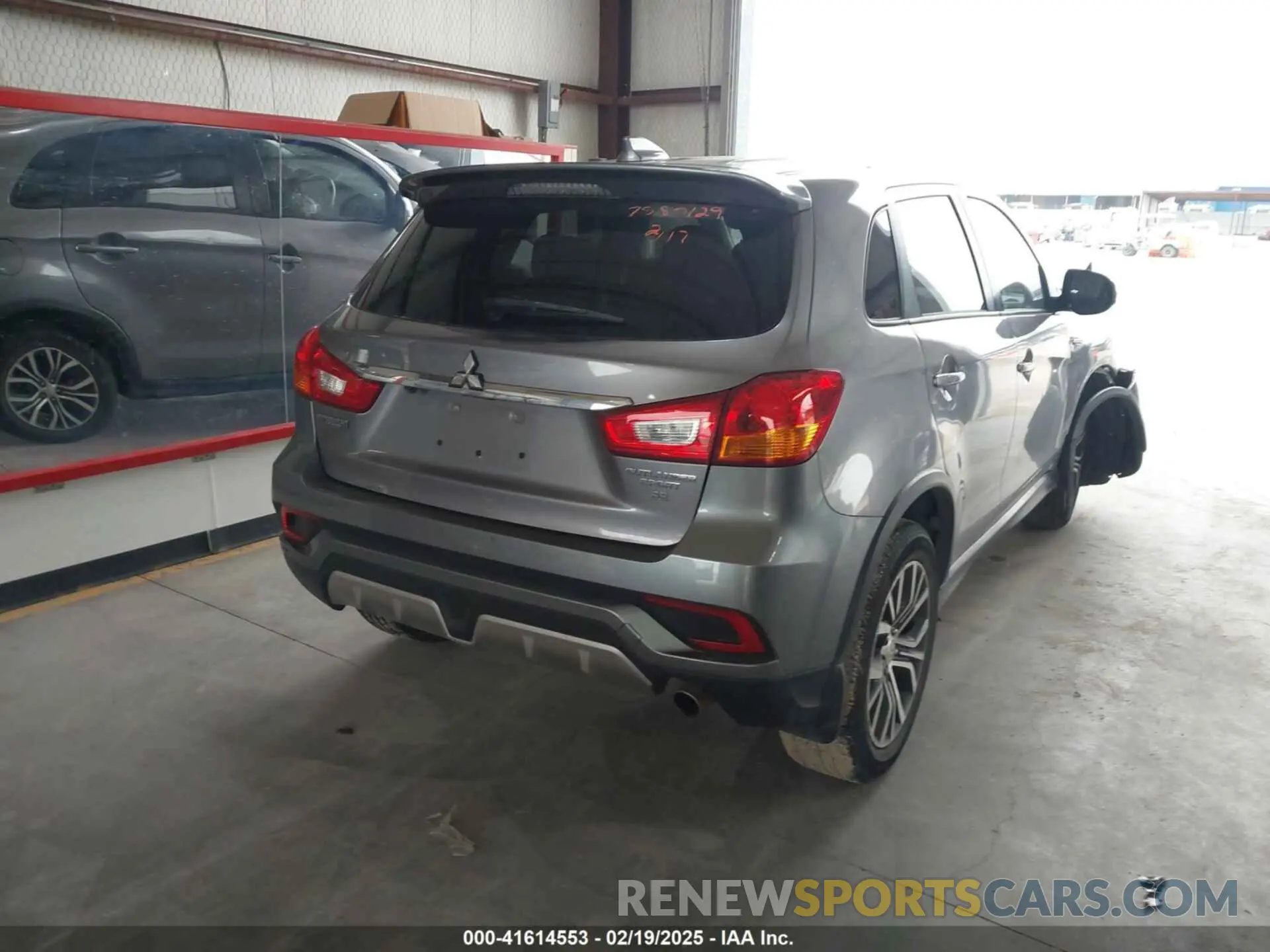 4 Photograph of a damaged car JA4AP4AUXKU005432 MITSUBISHI OUTLANDER SPORT 2019