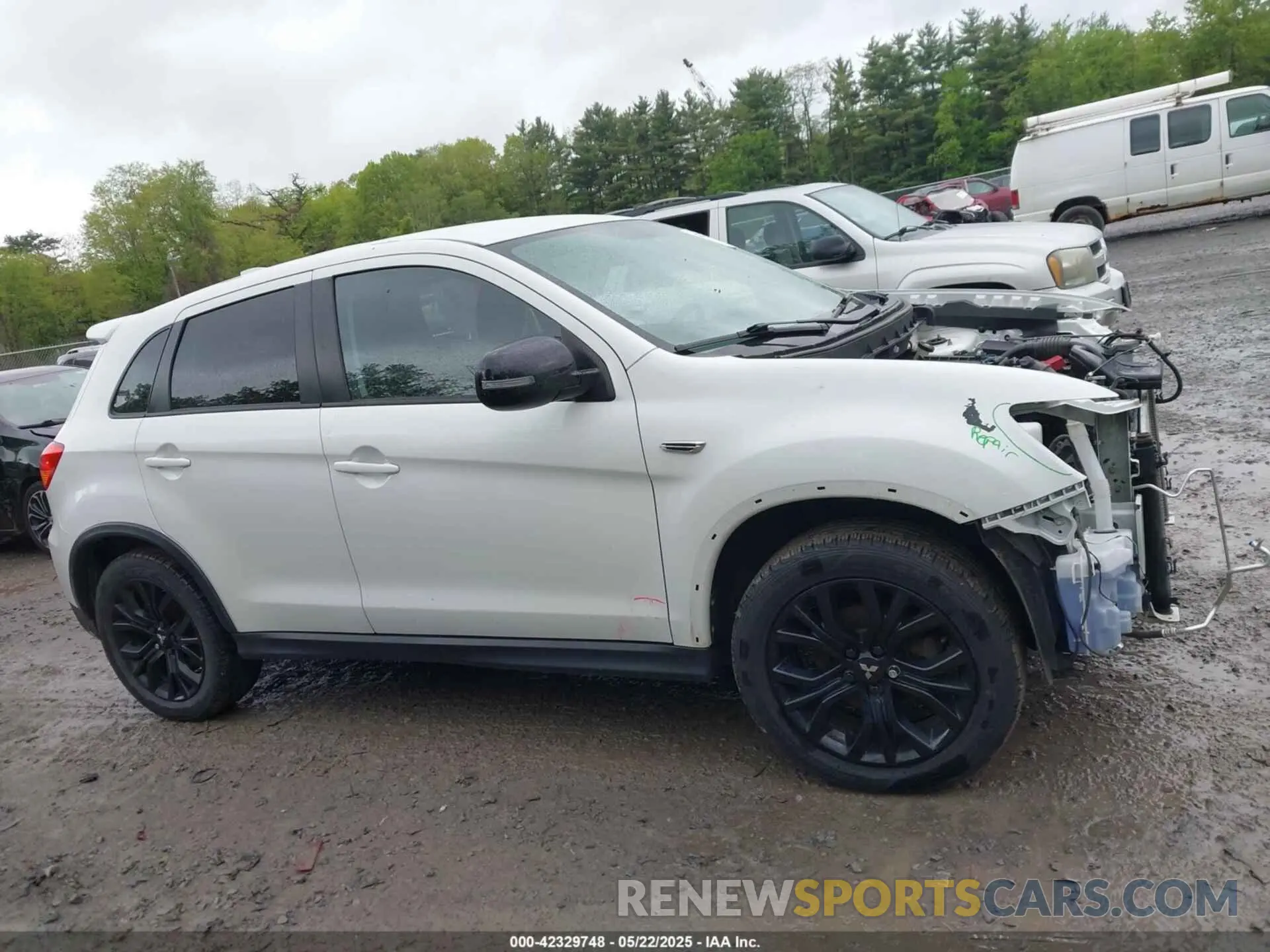 13 Photograph of a damaged car JA4AR3AU2KU016767 MITSUBISHI OUTLANDER SPORT 2019