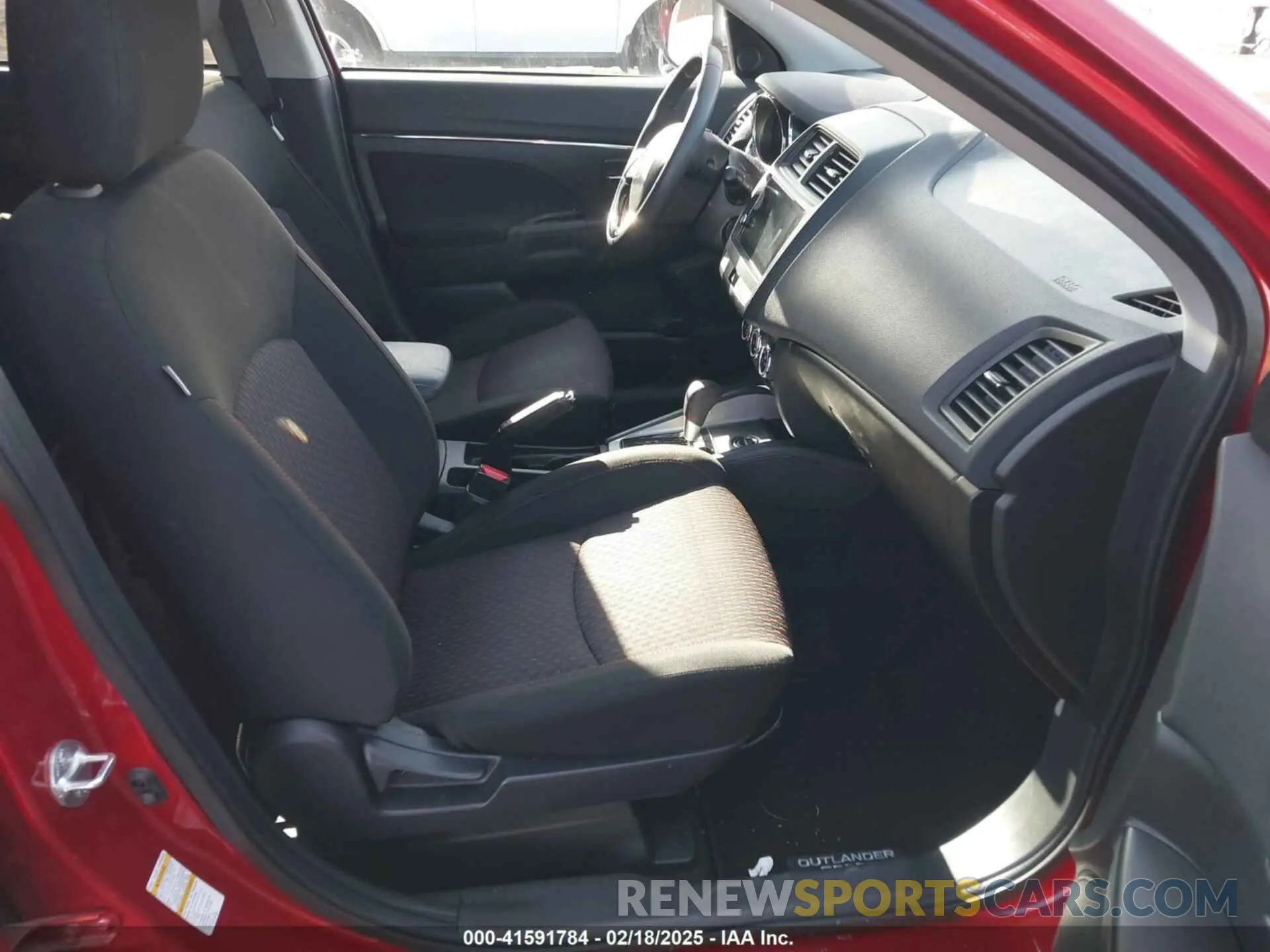 5 Photograph of a damaged car JA4AR3AU2KU020205 MITSUBISHI OUTLANDER SPORT 2019