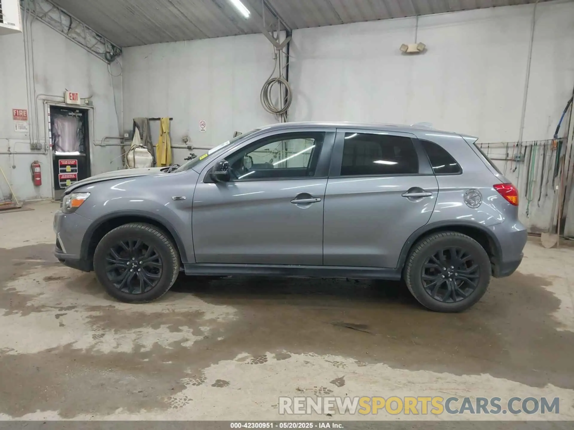 14 Photograph of a damaged car JA4AR3AU3KU028605 MITSUBISHI OUTLANDER SPORT 2019