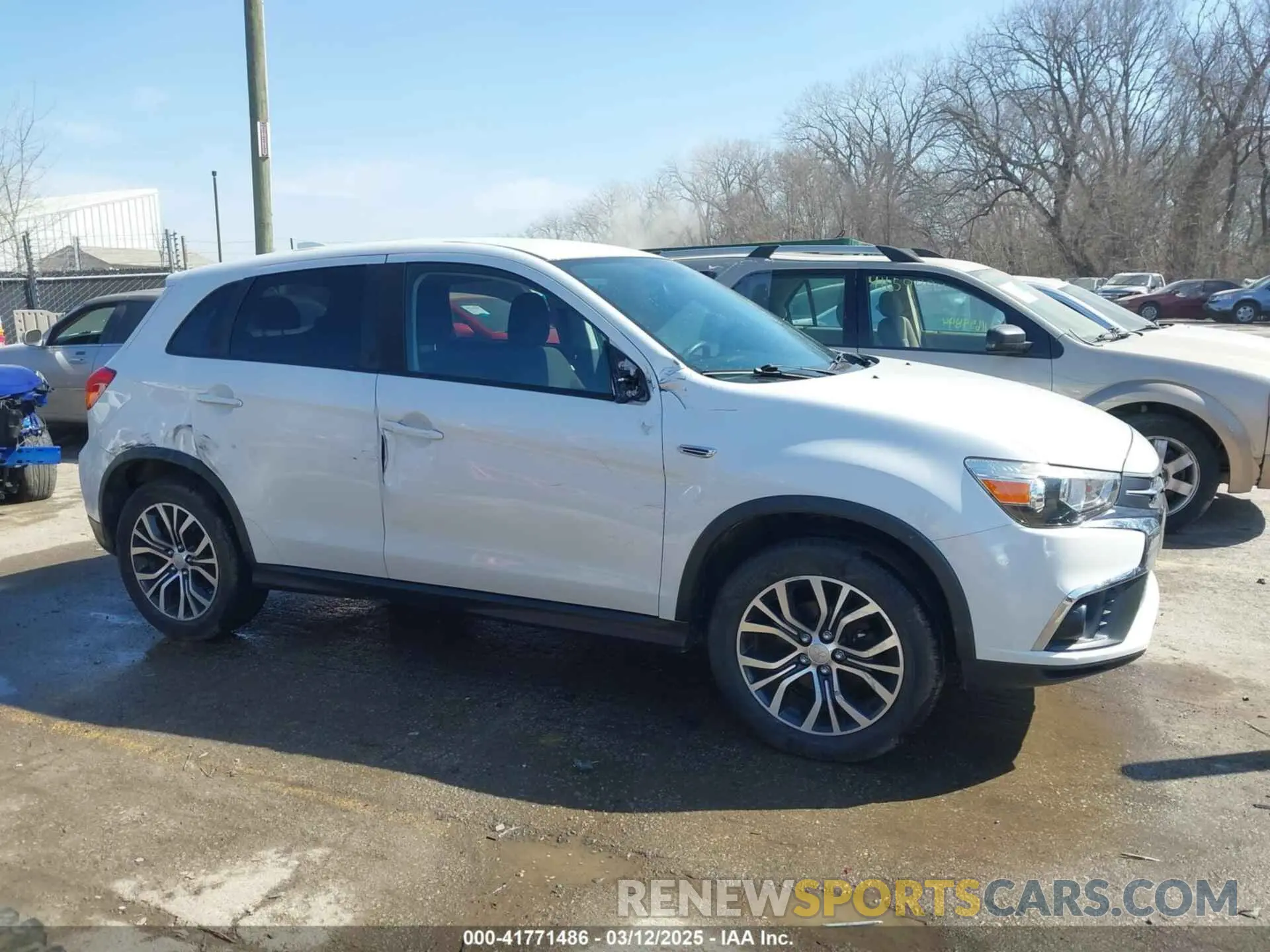 13 Photograph of a damaged car JA4AR3AU4KU023820 MITSUBISHI OUTLANDER SPORT 2019