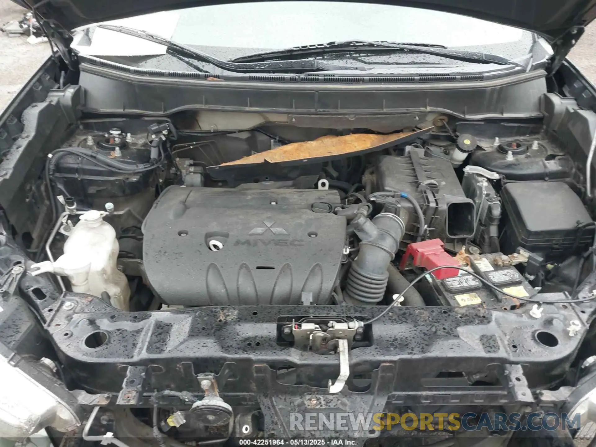 10 Photograph of a damaged car JA4AR3AU4KU024823 MITSUBISHI OUTLANDER SPORT 2019